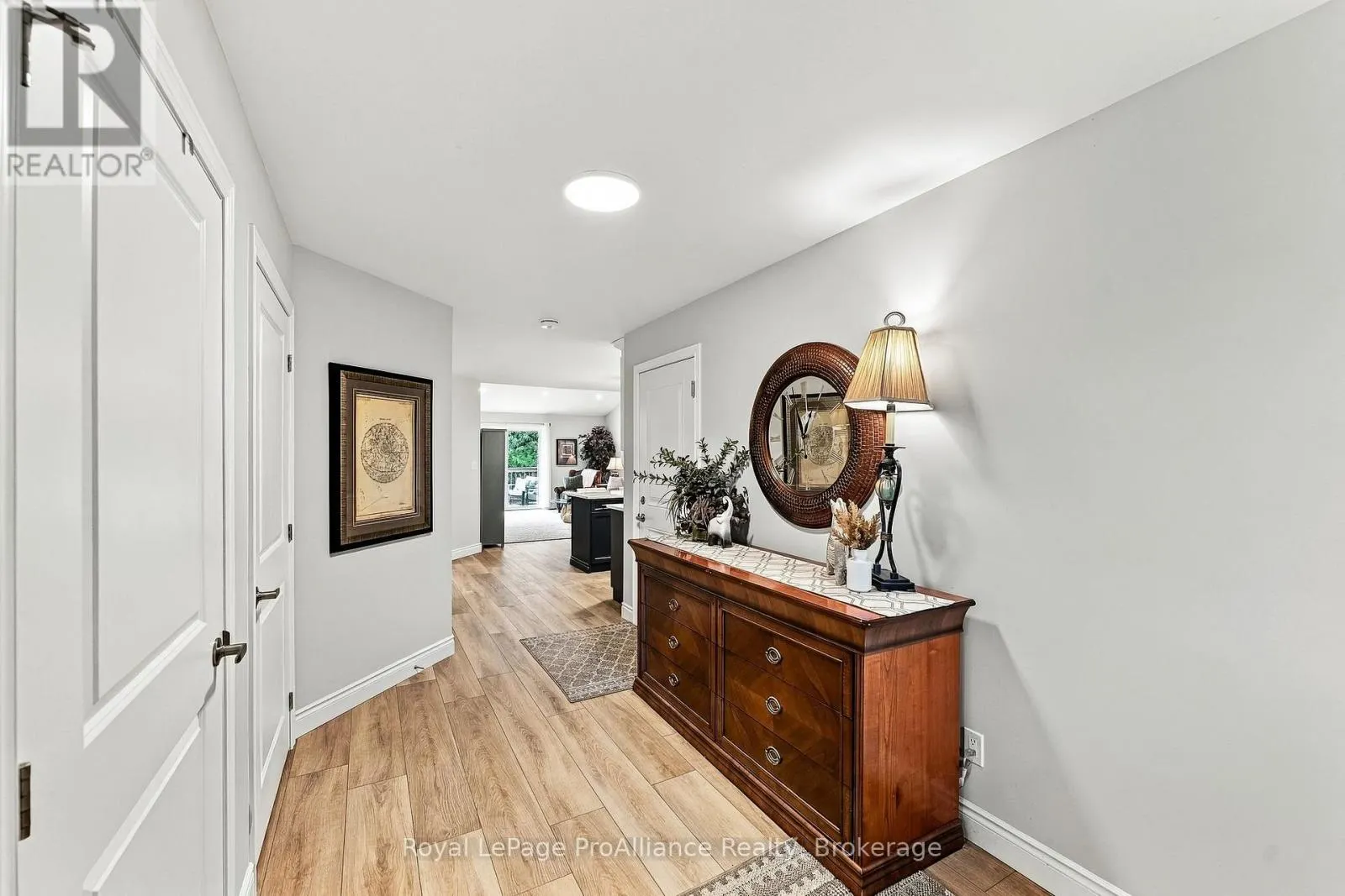 17 CLAYTON JOHN AVENUE