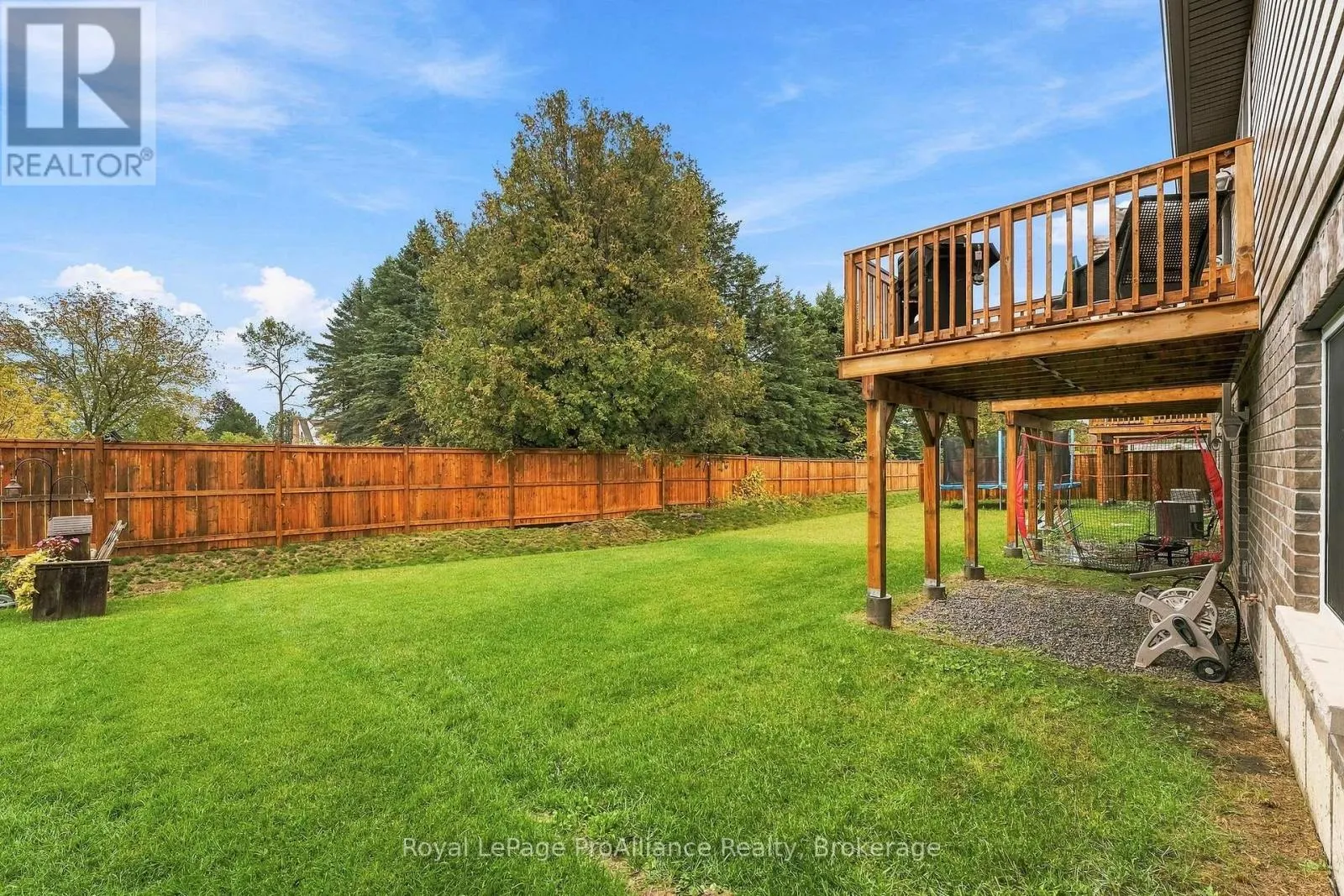 17 CLAYTON JOHN AVENUE