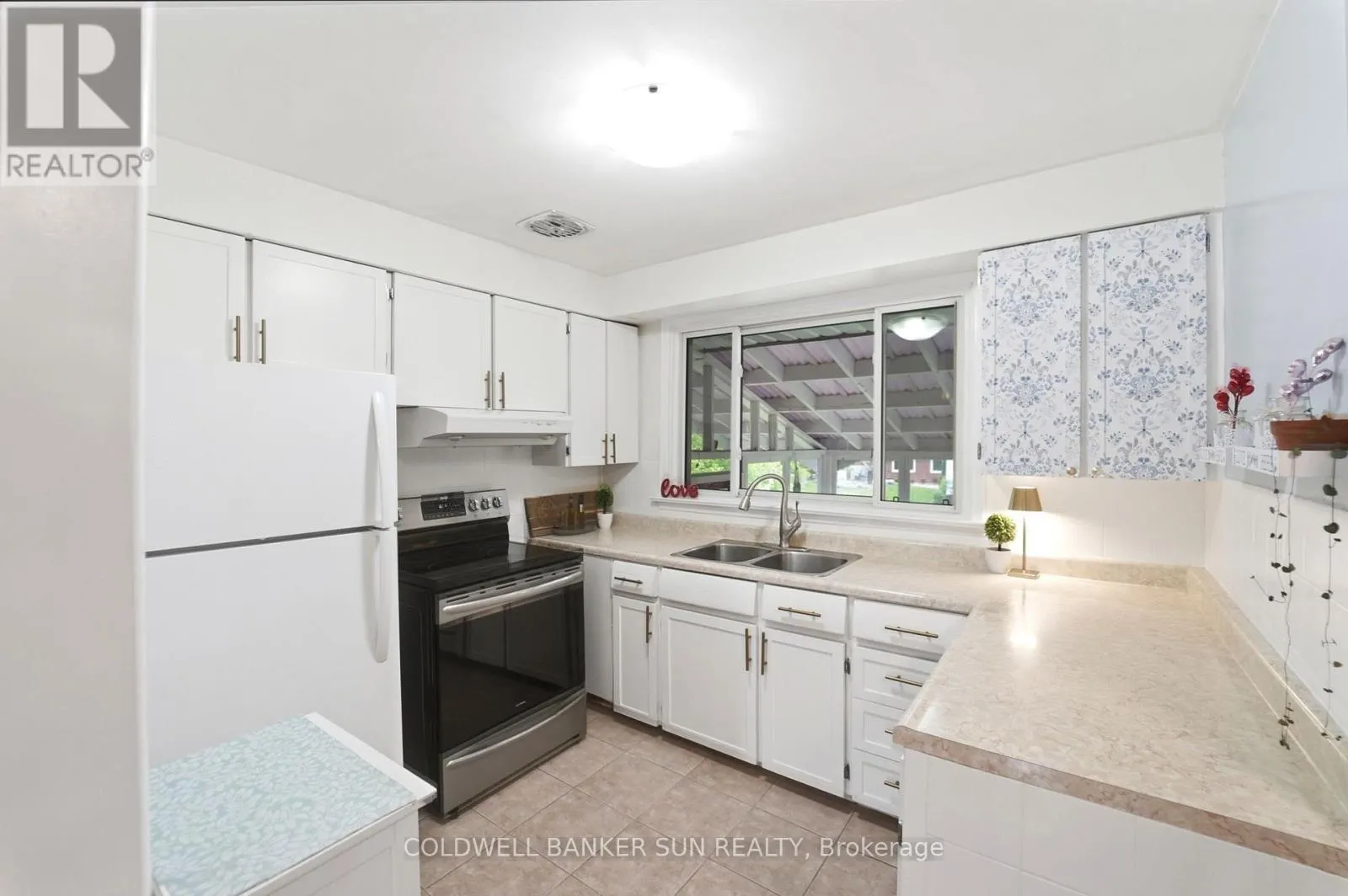 84 DUMBARTON STREET