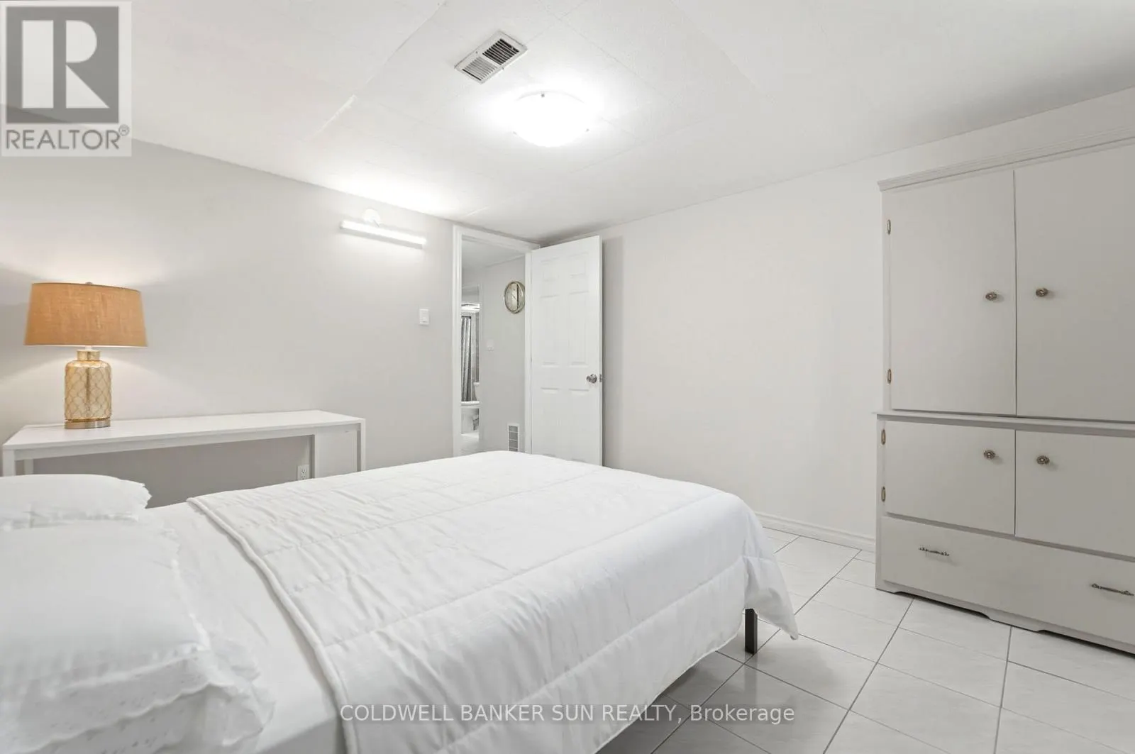 84 DUMBARTON STREET