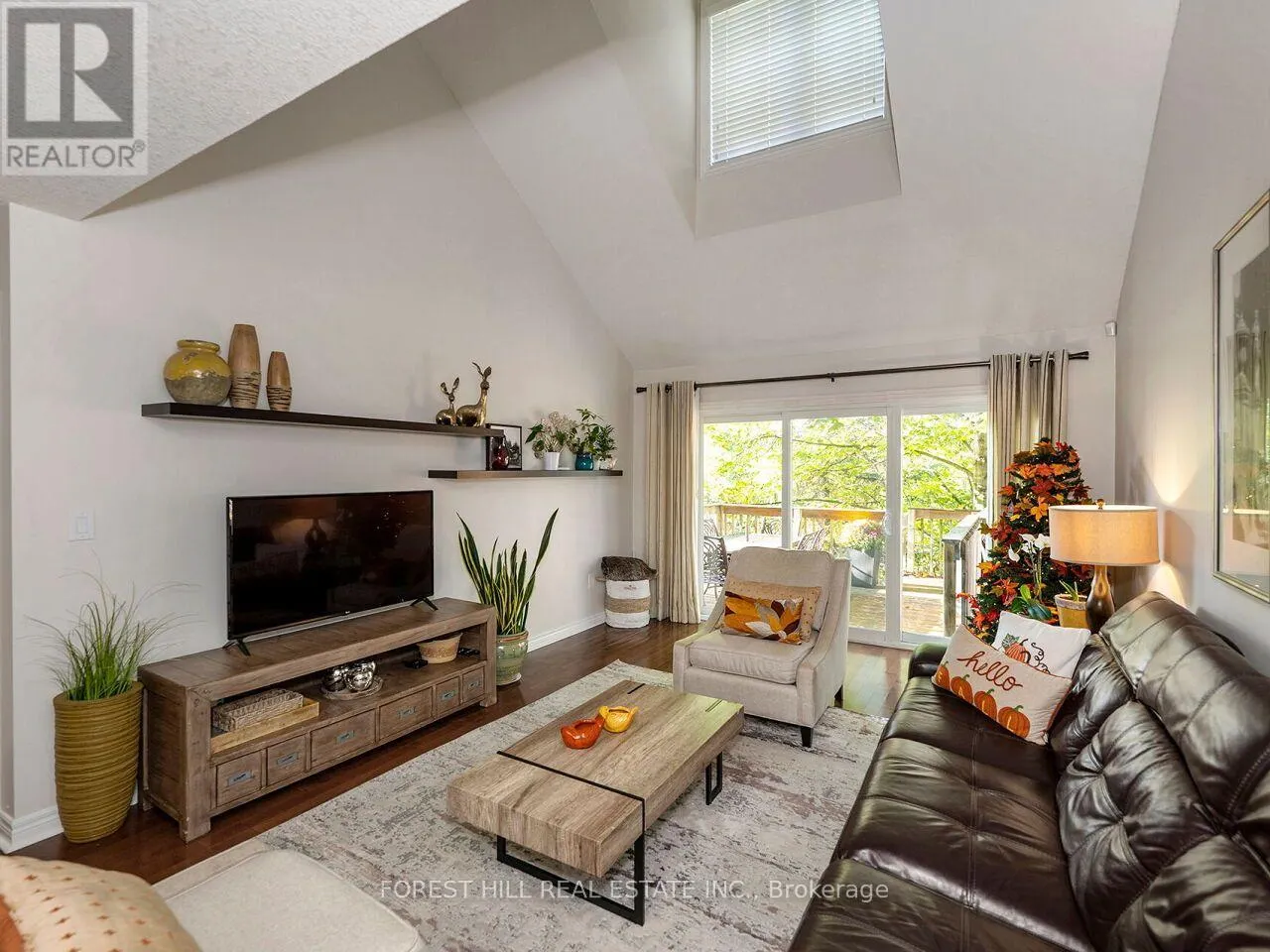 112 MCARTHUR CRESCENT