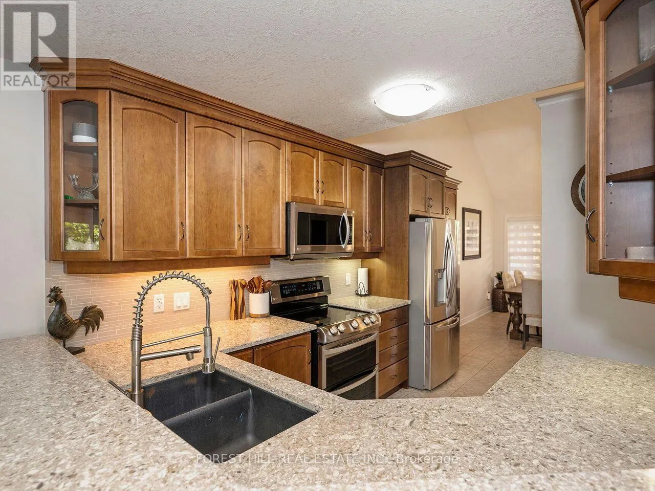 112 MCARTHUR CRESCENT