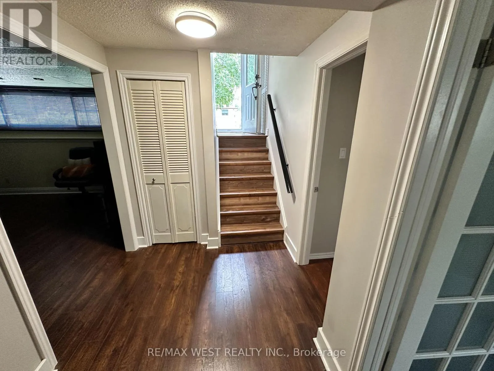 53 BLOOMFIELD AVENUE