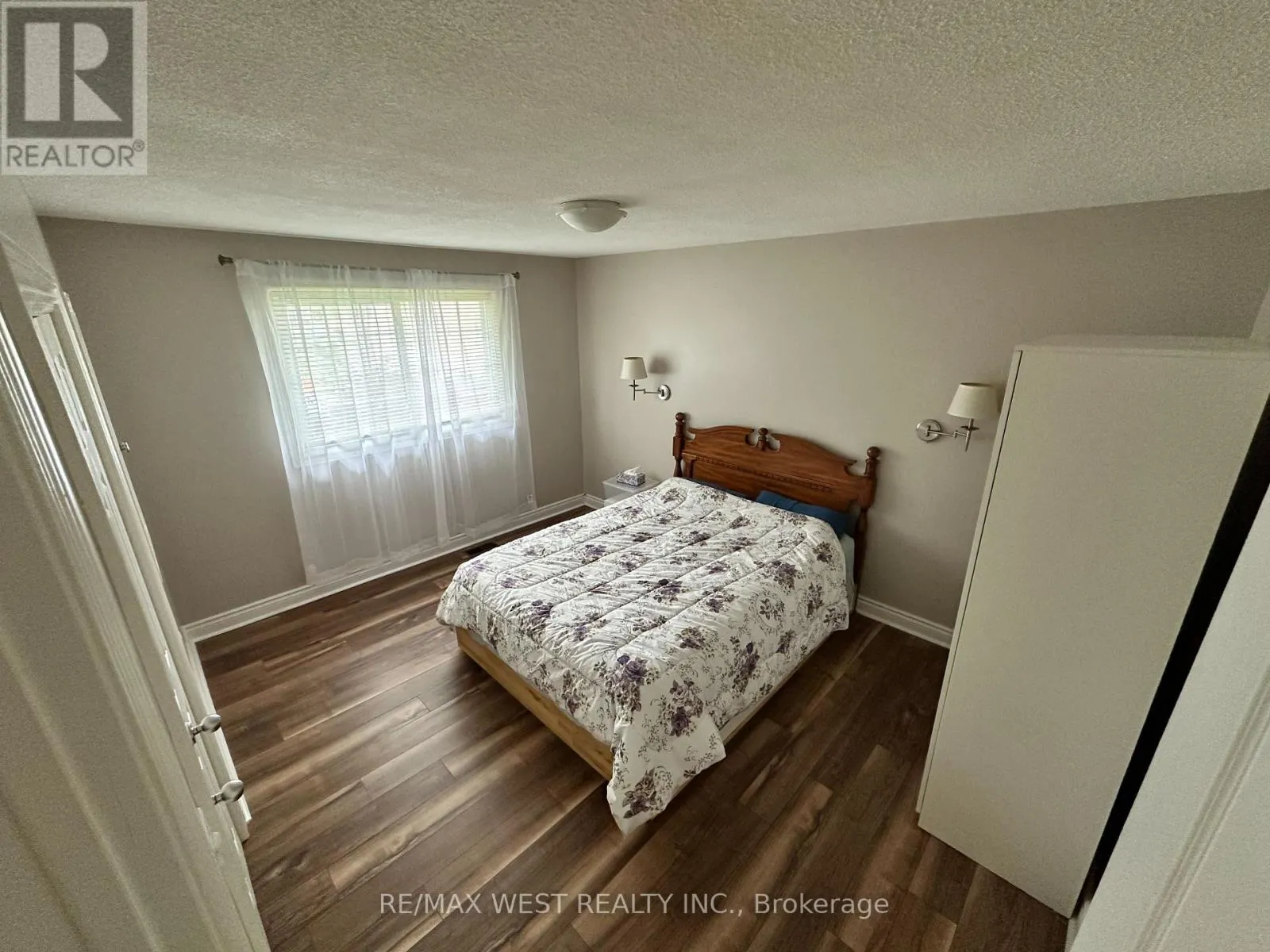 53 BLOOMFIELD AVENUE