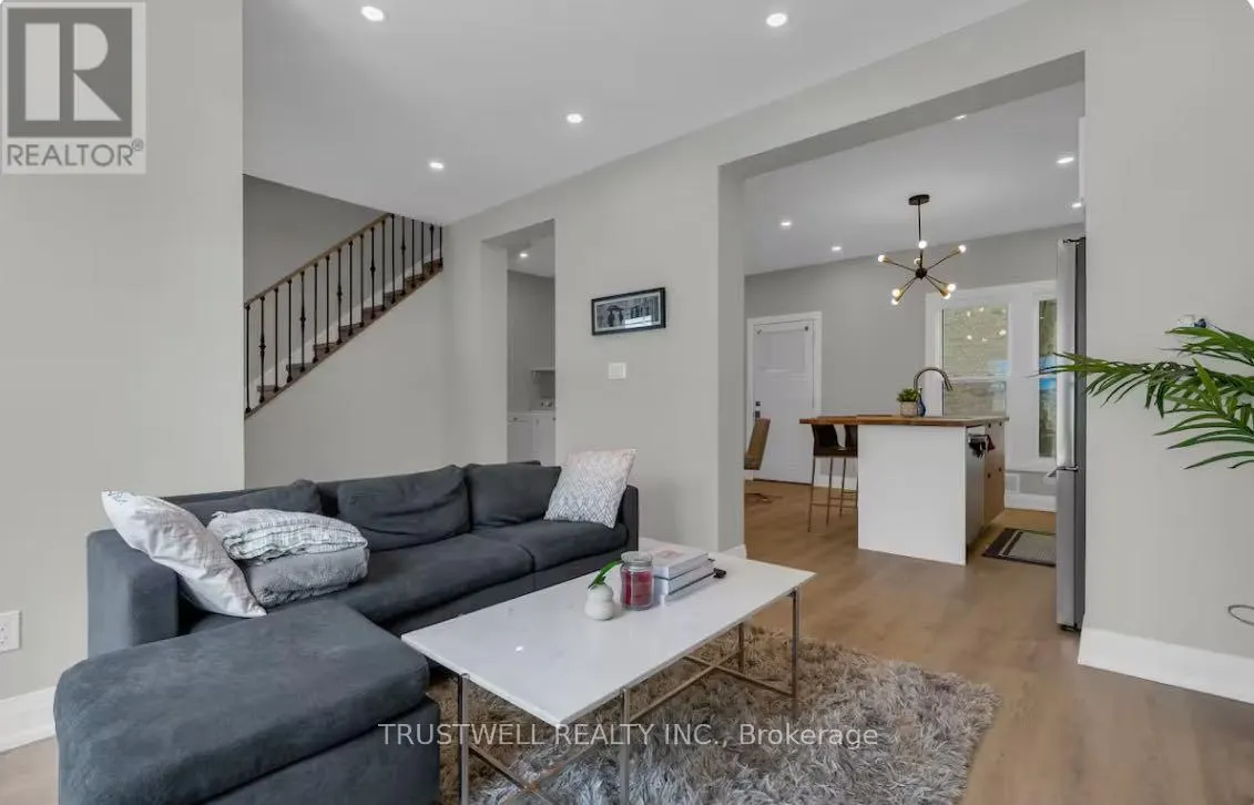 4440 HURON STREET