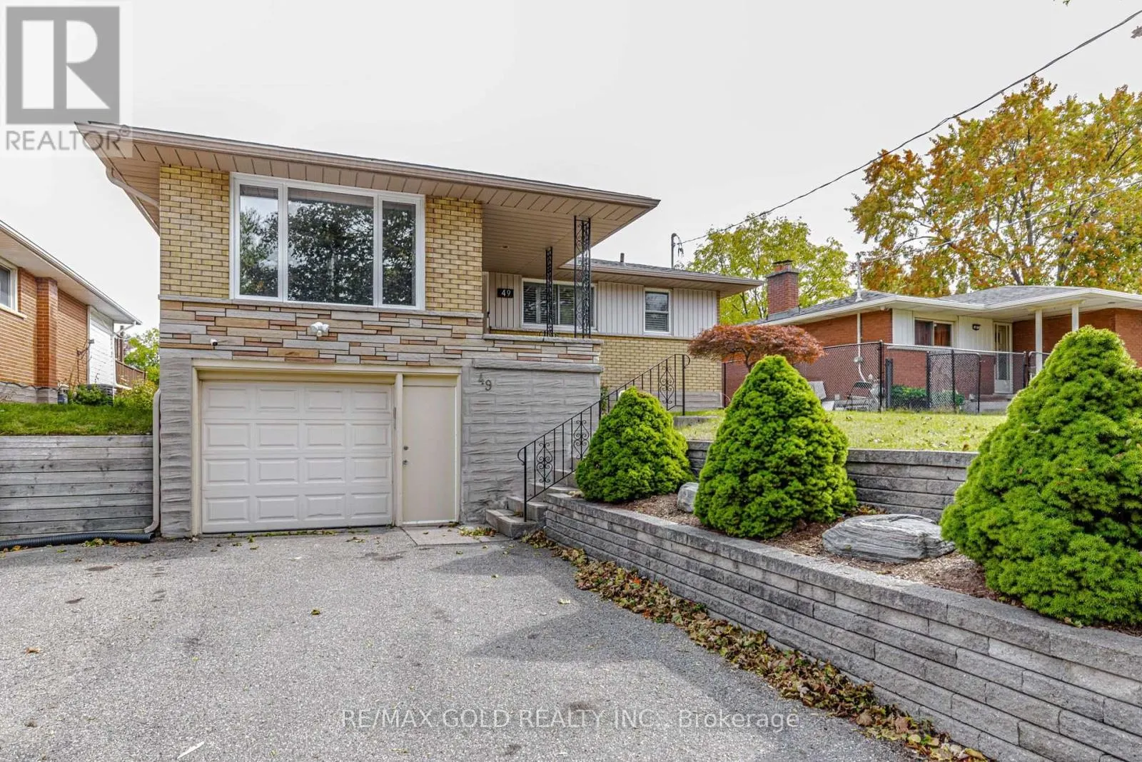 49 KENNETH AVENUE