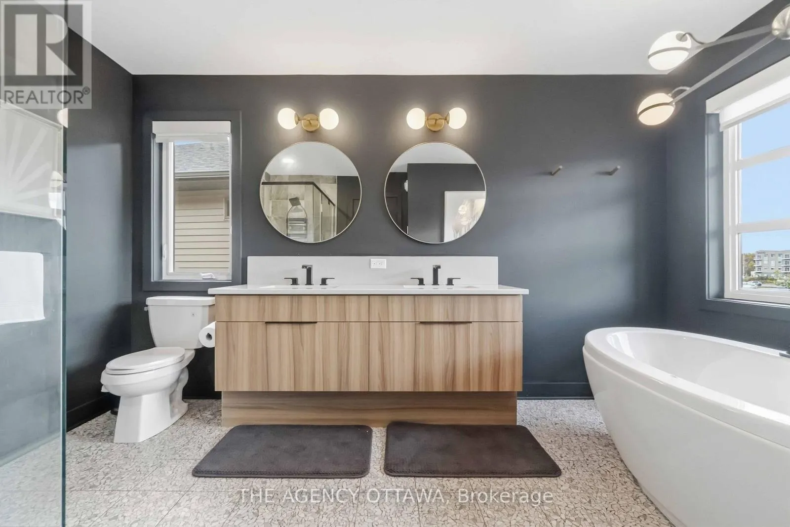 124 DUN SKIPPER DRIVE