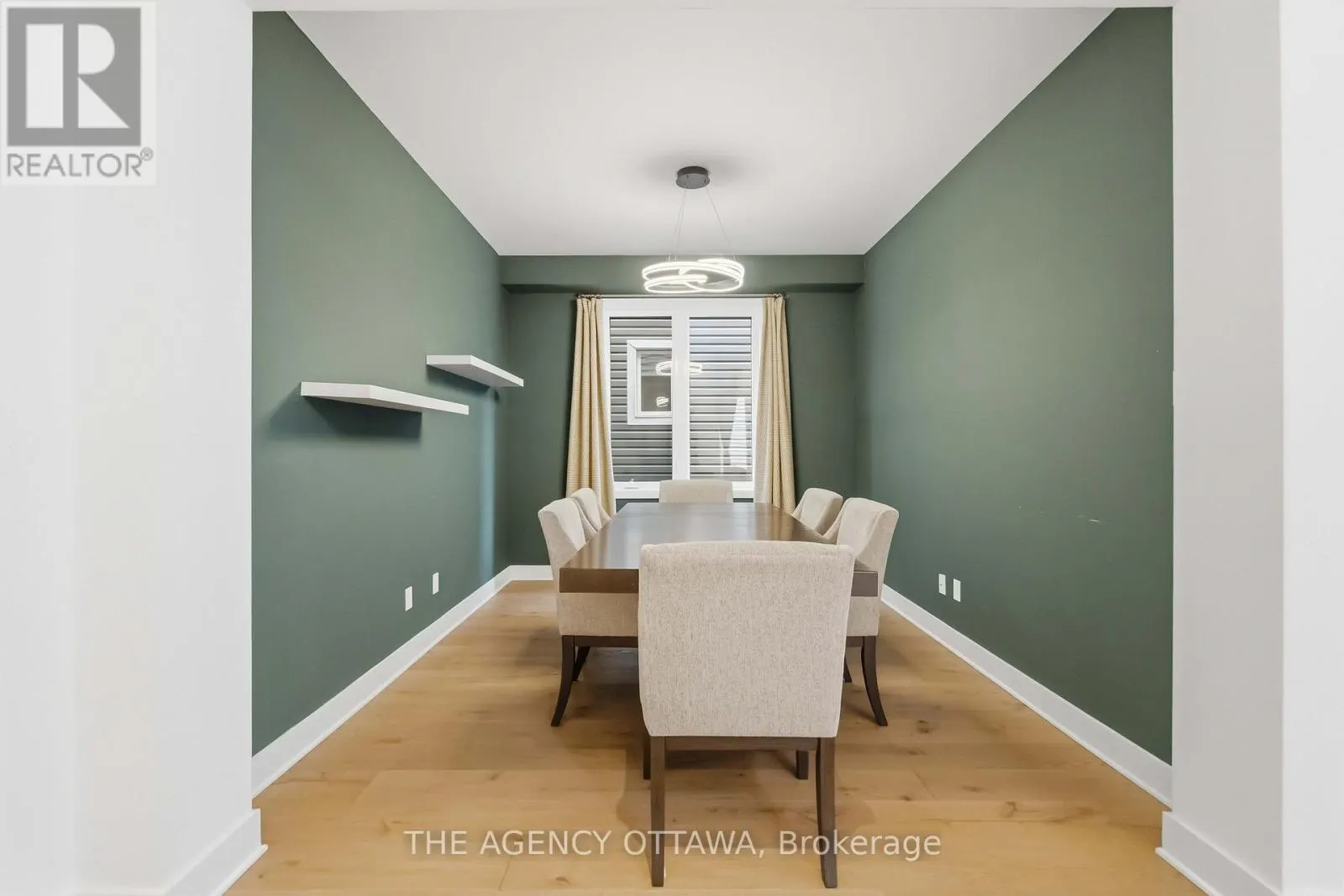 124 DUN SKIPPER DRIVE