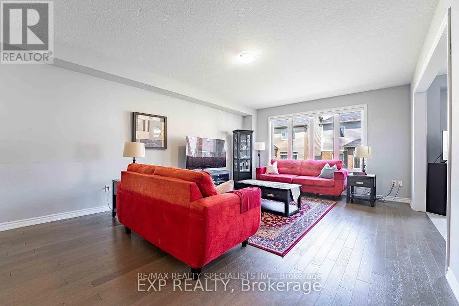 8 SARA DRIVE