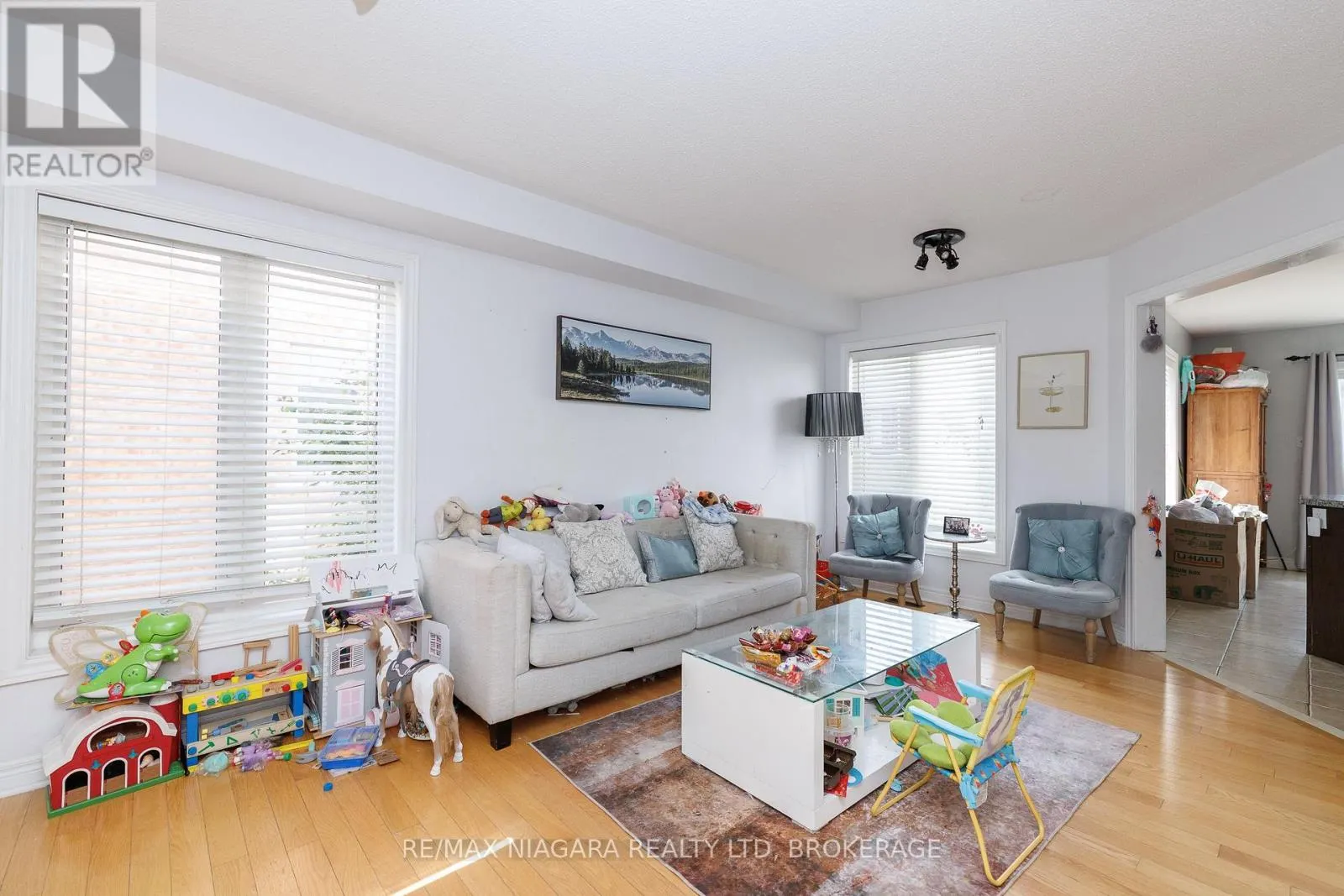 33 COLONEL LYALL STREET