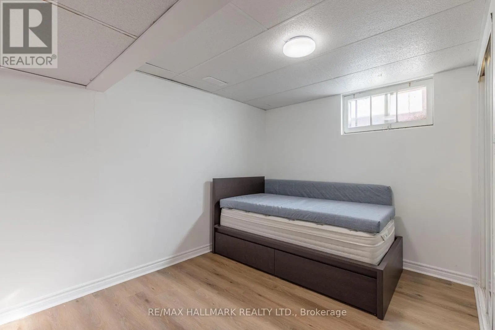 79 POWERVIEW AVENUE