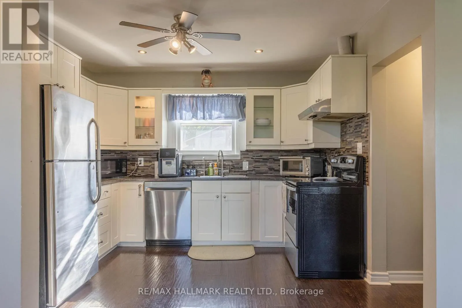79 POWERVIEW AVENUE