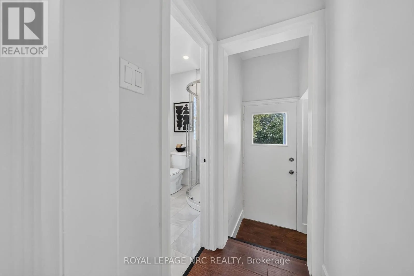 12 ADMIRAL ROAD