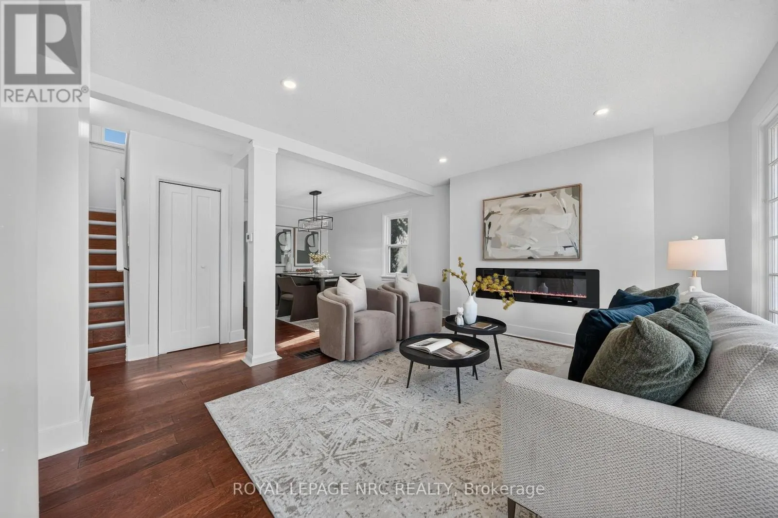12 ADMIRAL ROAD