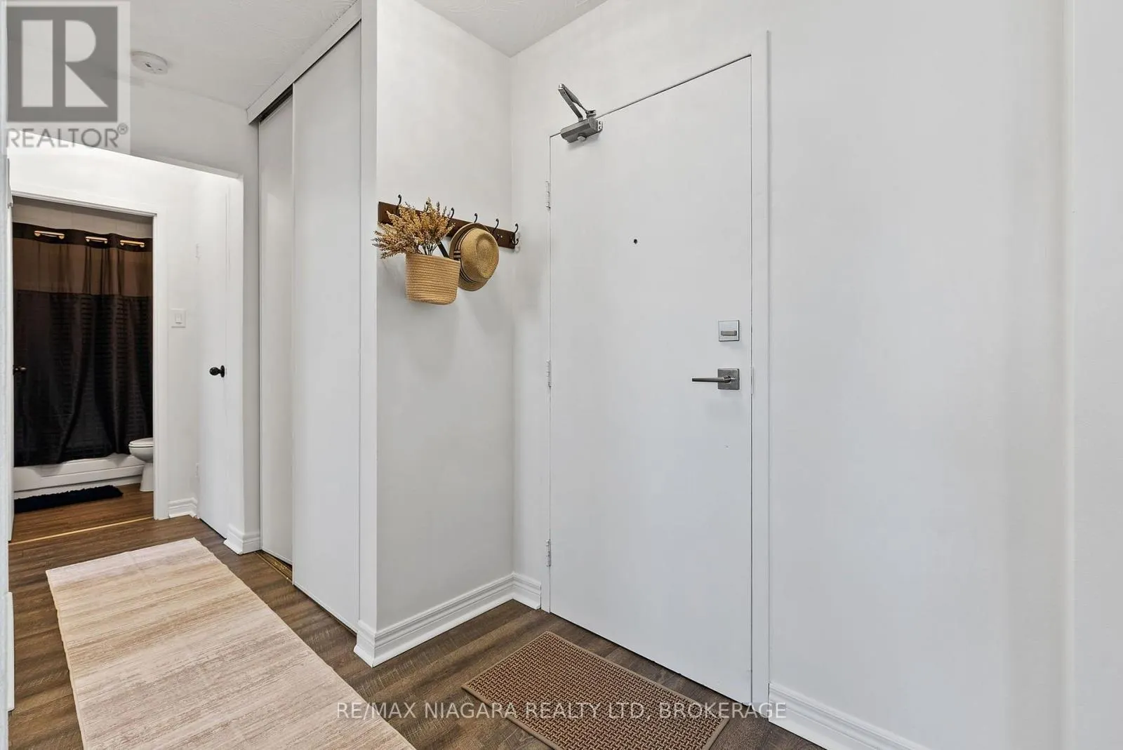 1002 - 359 GENEVA STREET #1002