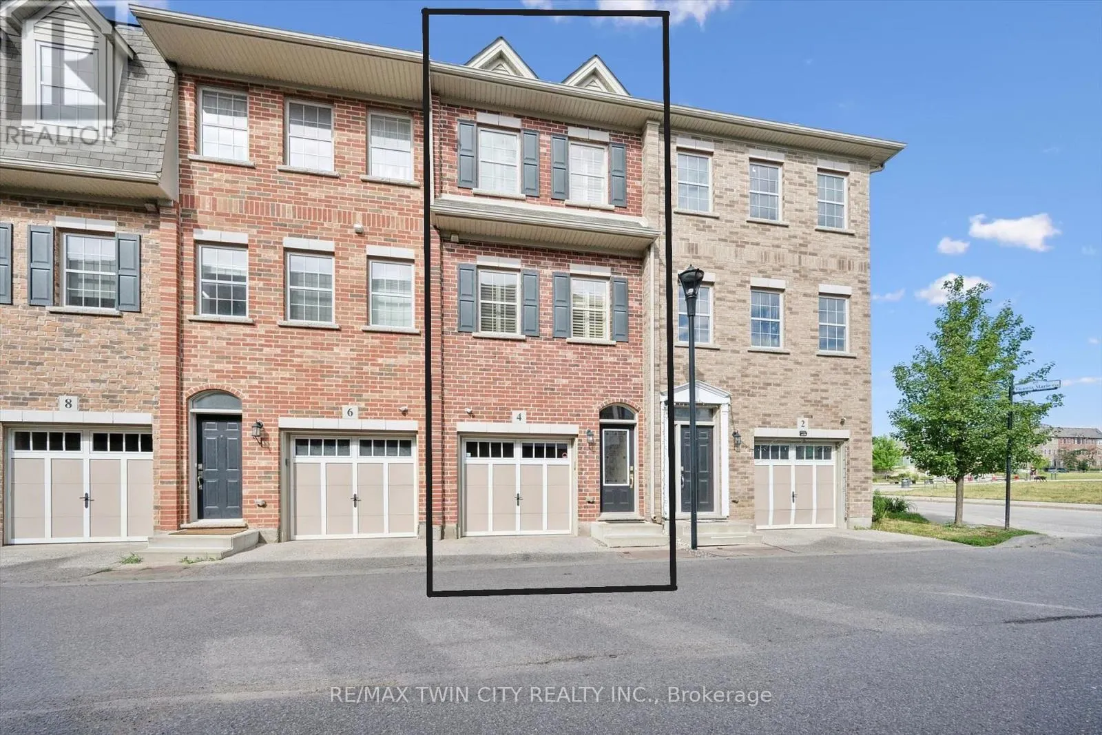 4 CHELTENHAM MEWS
