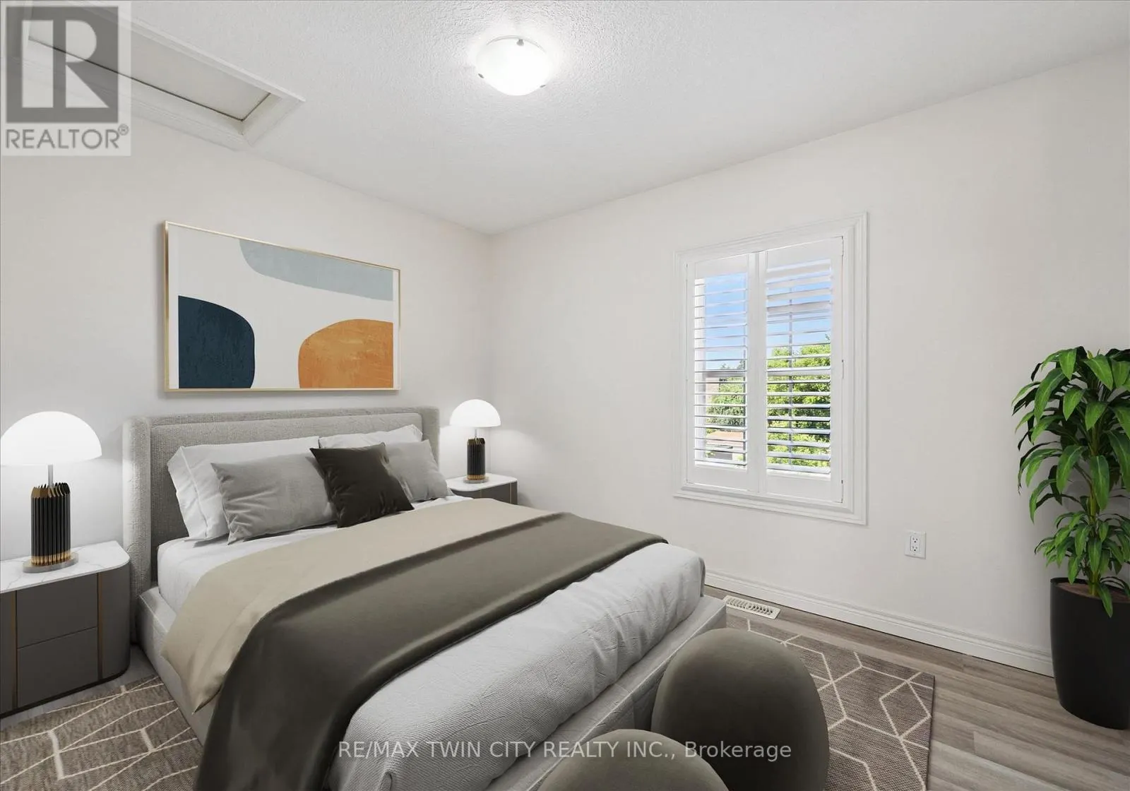 4 CHELTENHAM MEWS