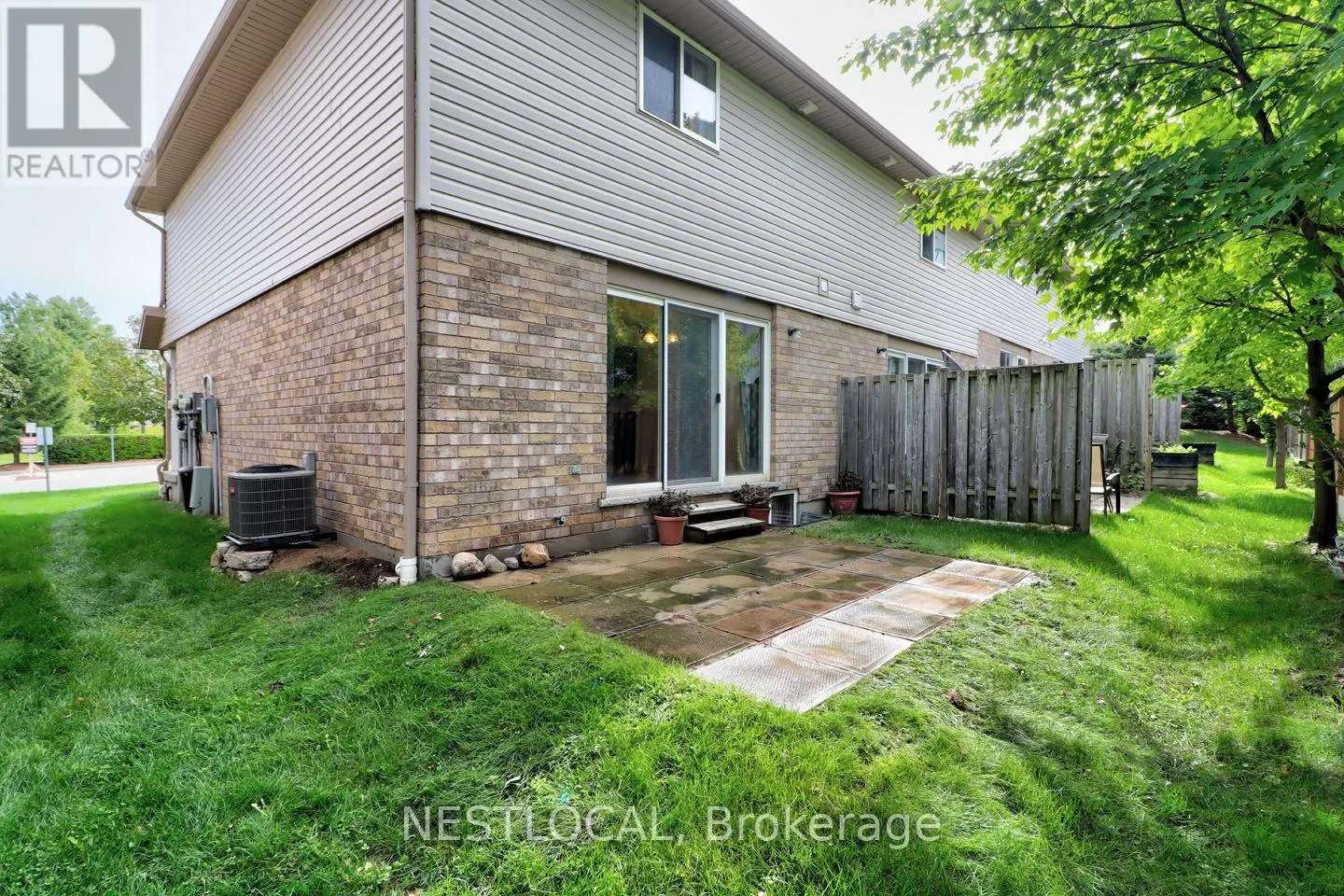 11 - 10 FALLOWFIELD DRIVE