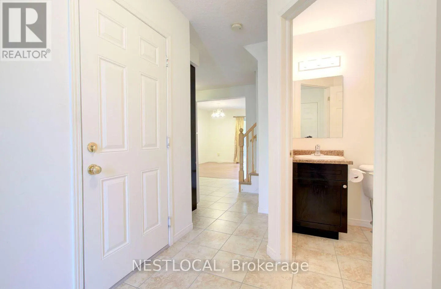 11 - 10 FALLOWFIELD DRIVE