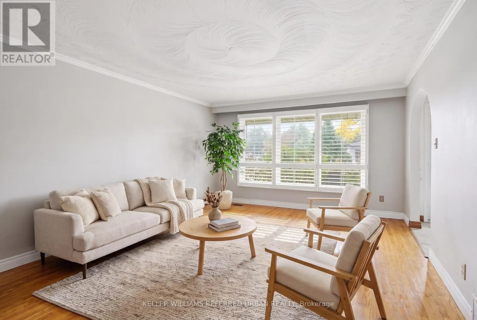 128 HADELAND AVENUE