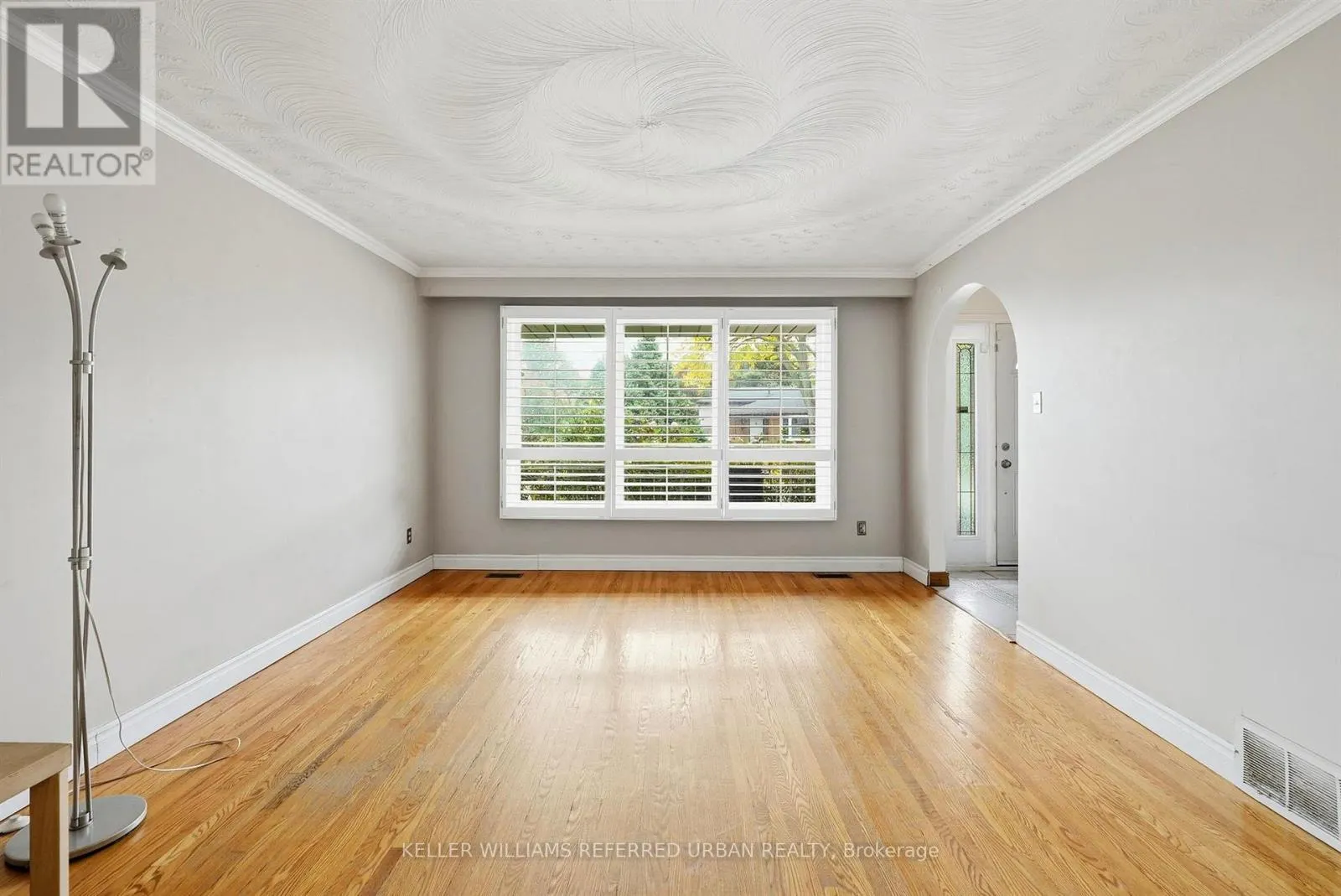 128 HADELAND AVENUE