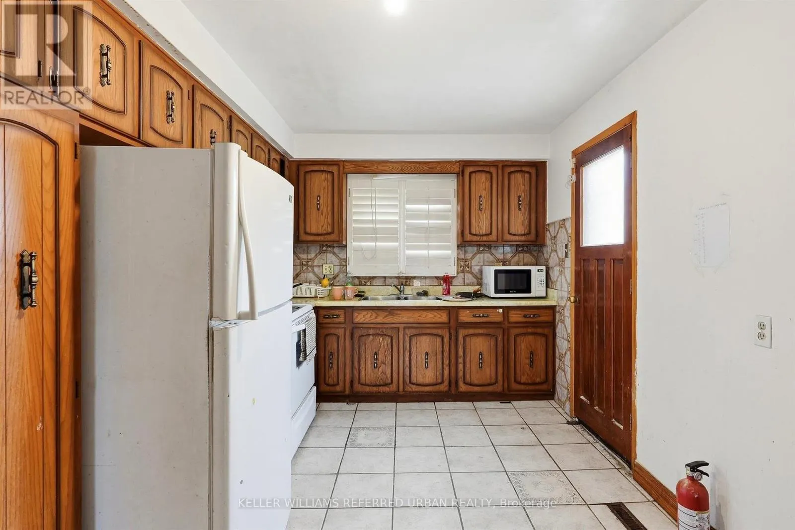 128 HADELAND AVENUE