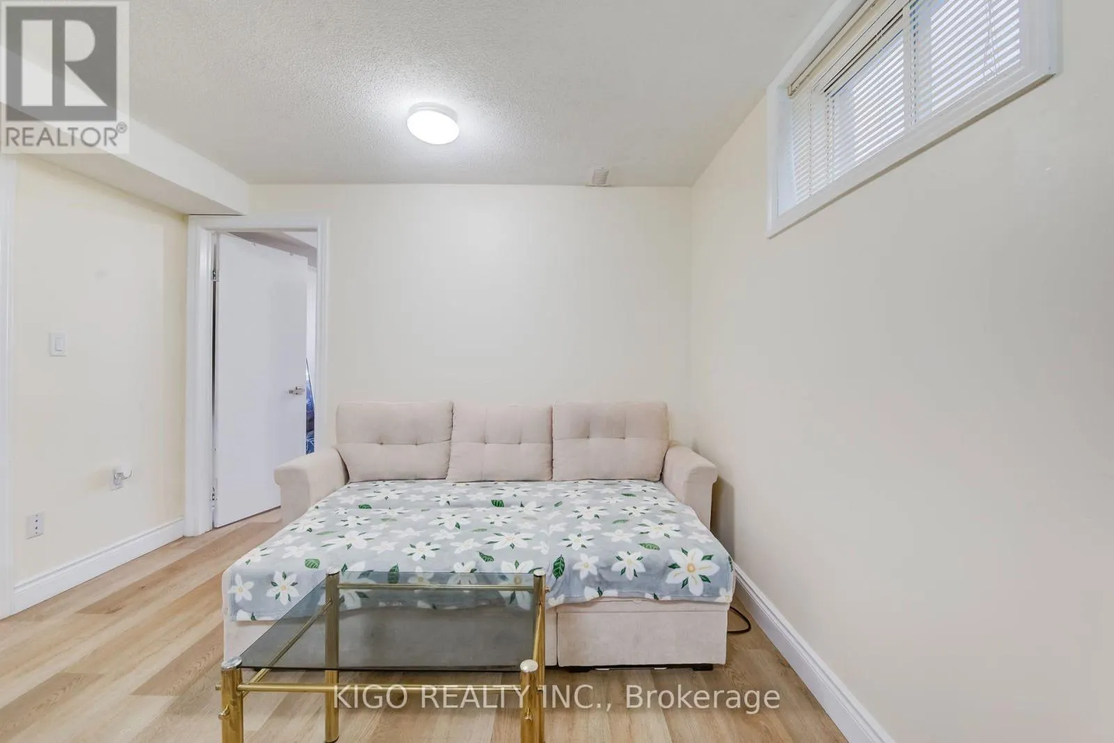 172 TAYLOR AVENUE