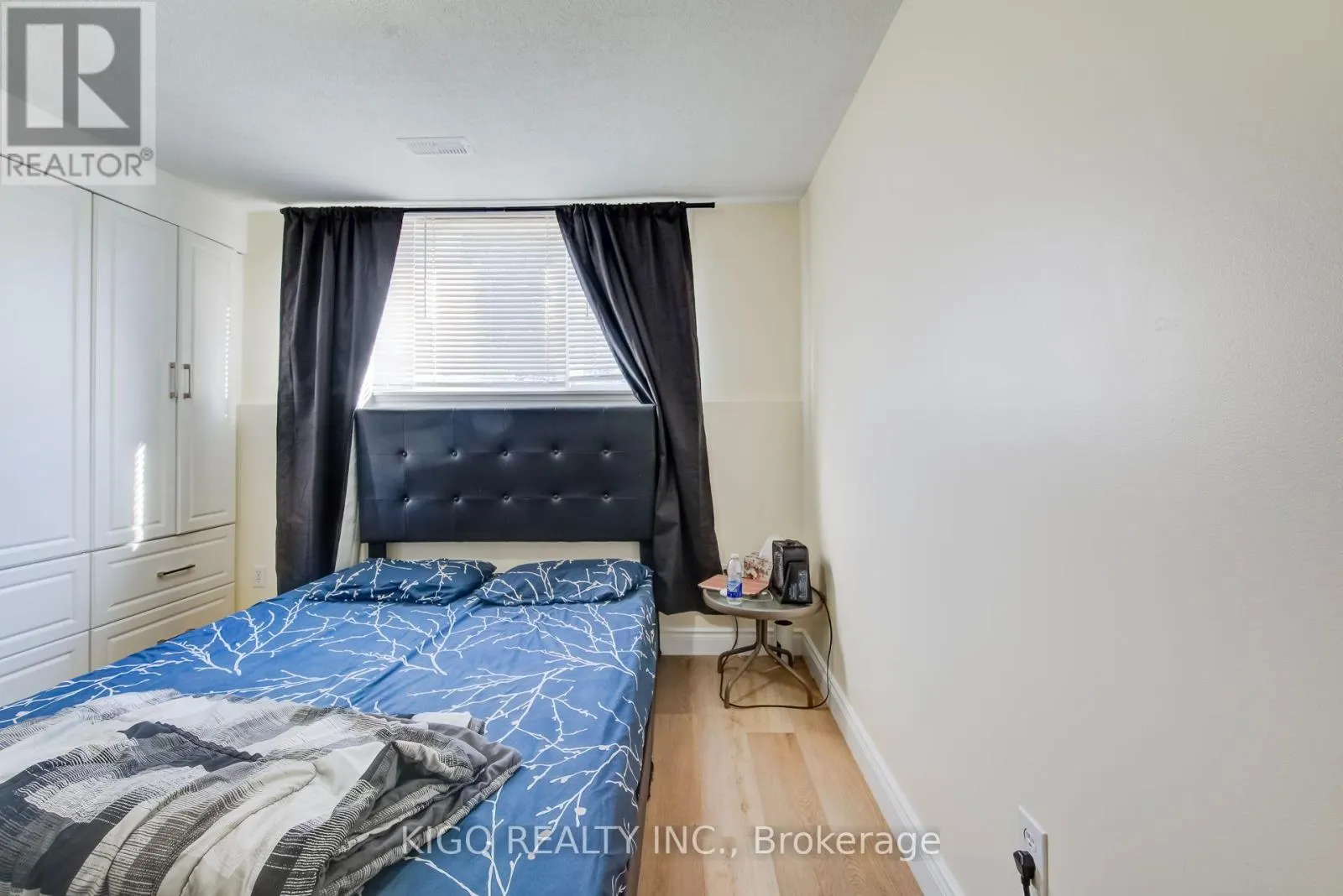 172 TAYLOR AVENUE