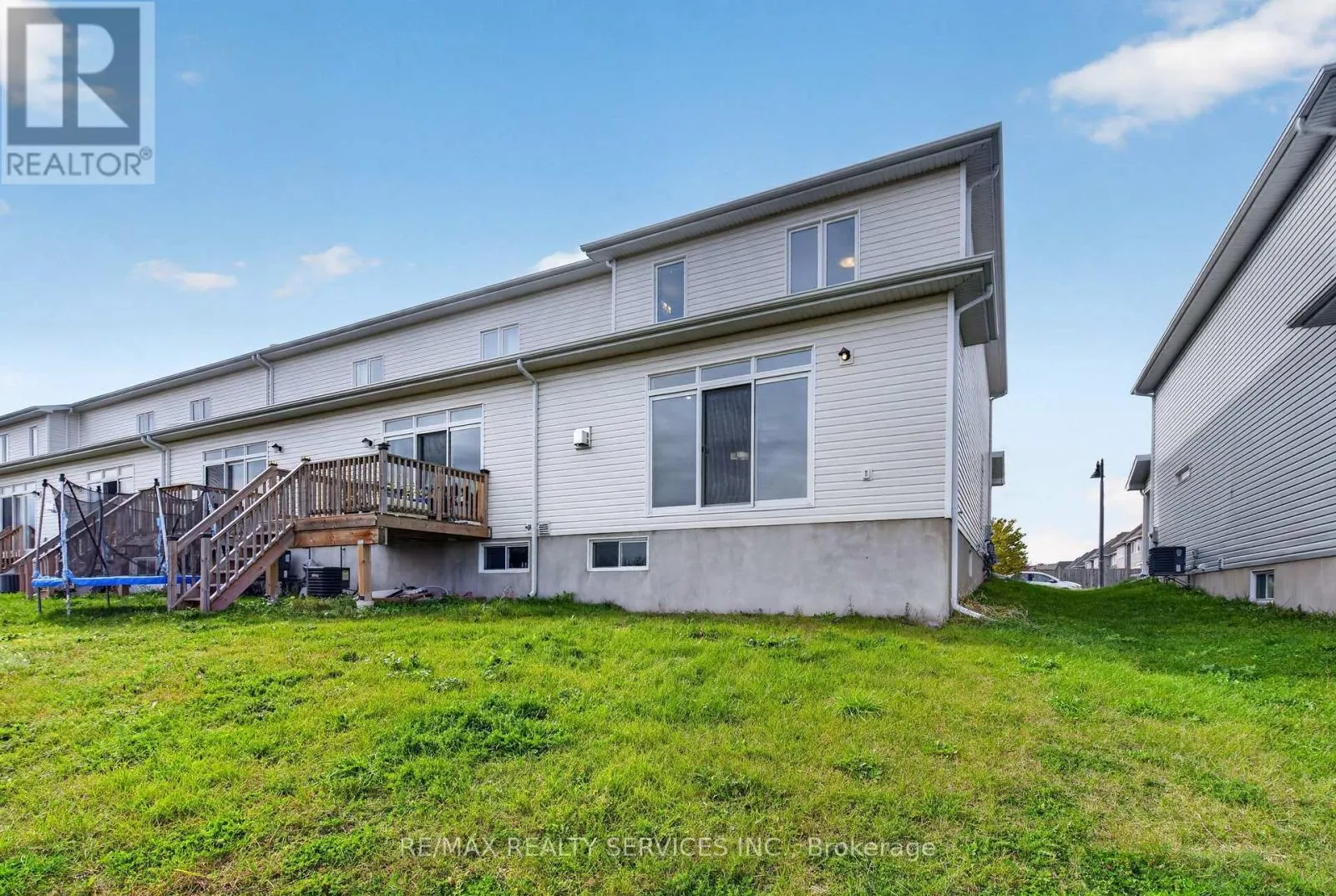 322 HOLDEN STREET