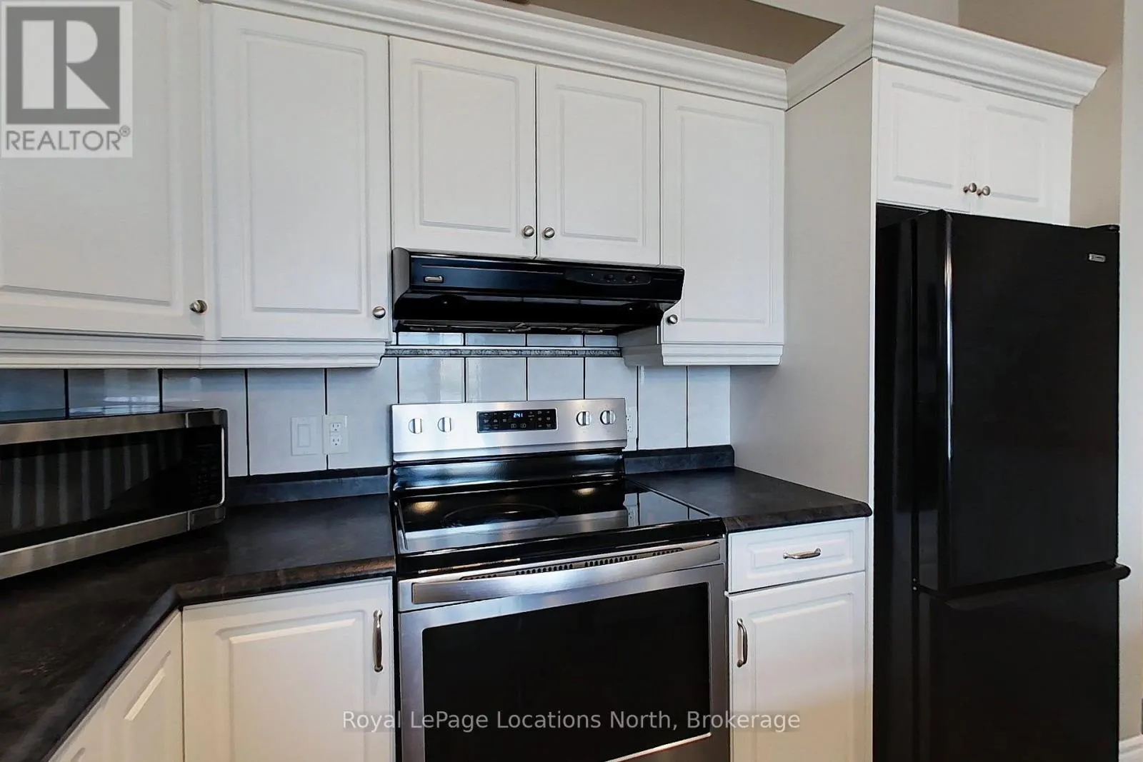 4 - 24 ALBERY COURT #4