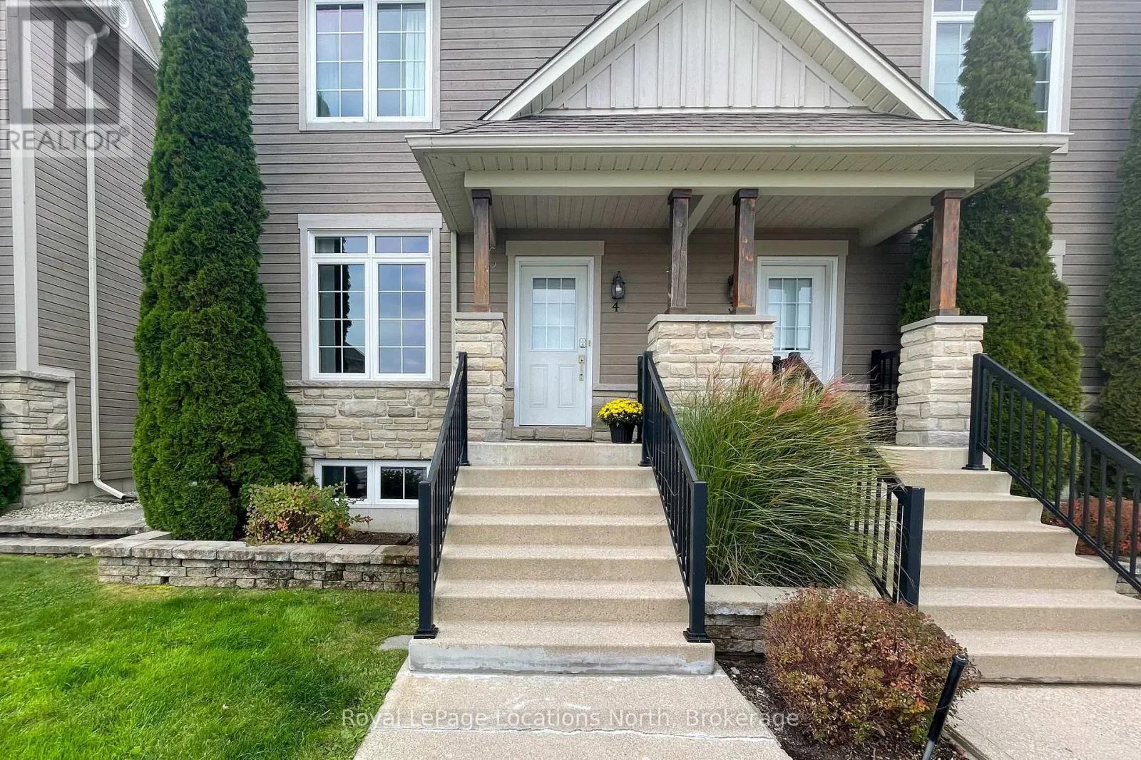 4 - 24 ALBERY COURT #4