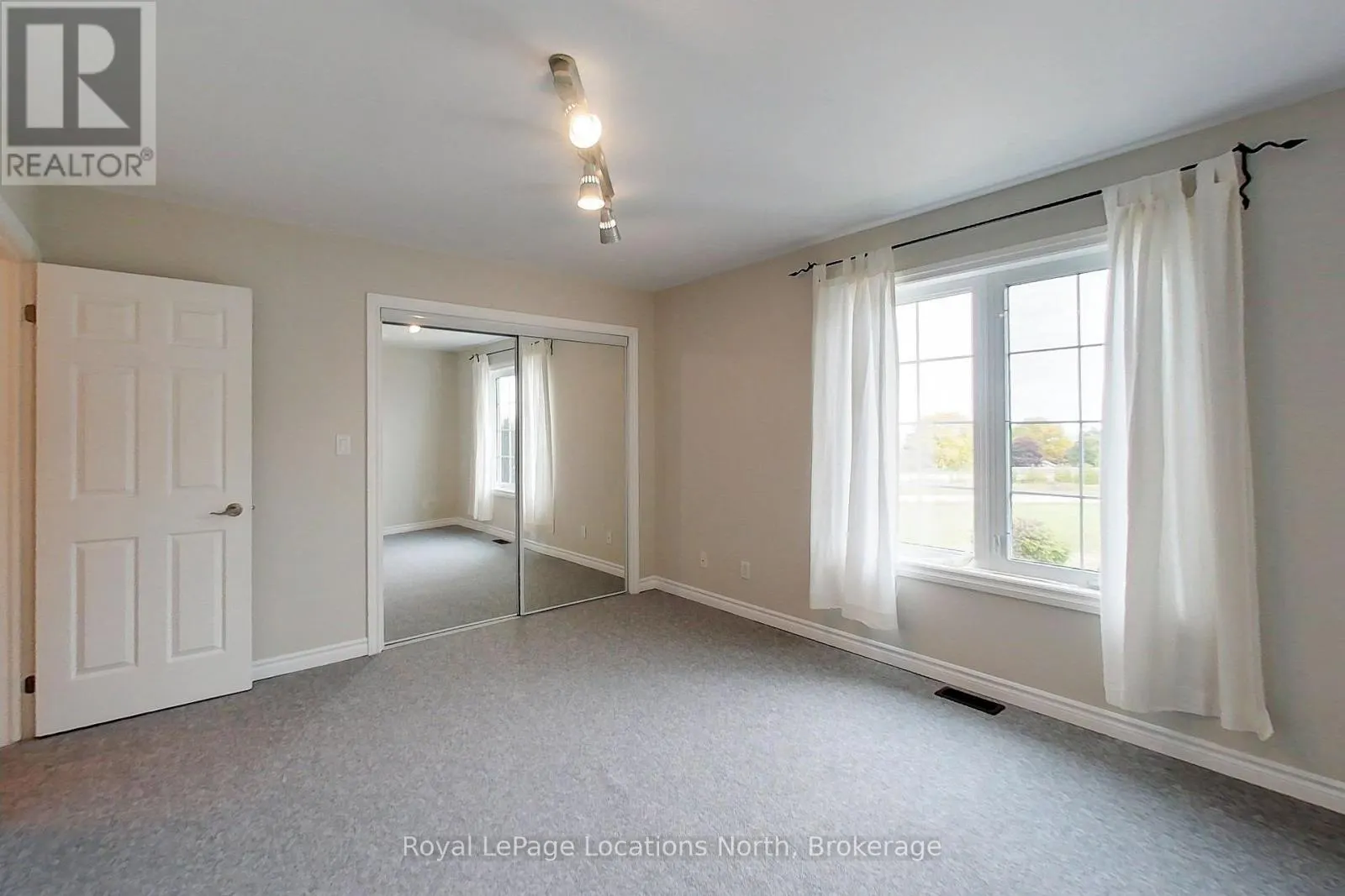 4 - 24 ALBERY COURT #4