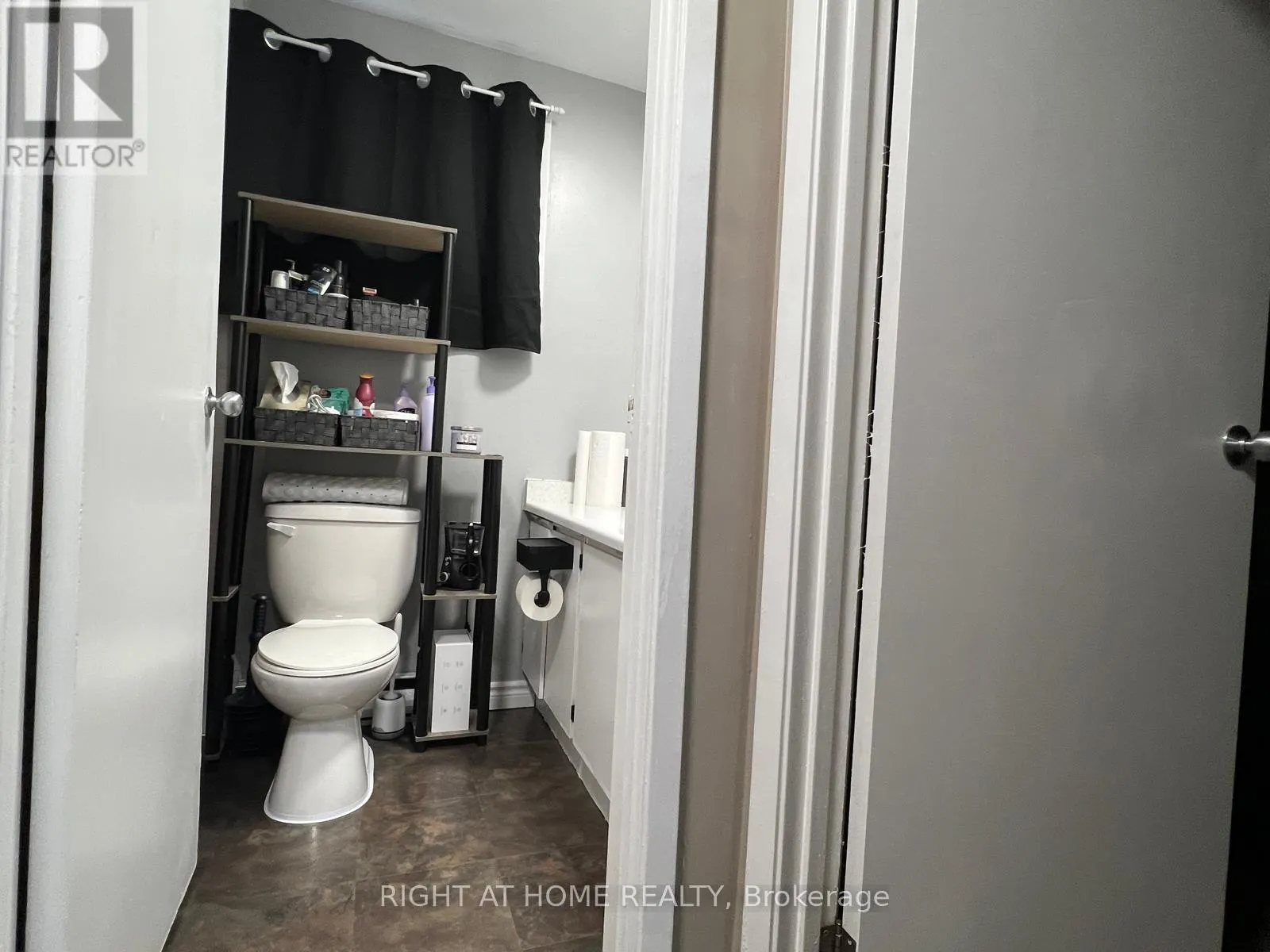 81 - 135 CHALMERS STREET S