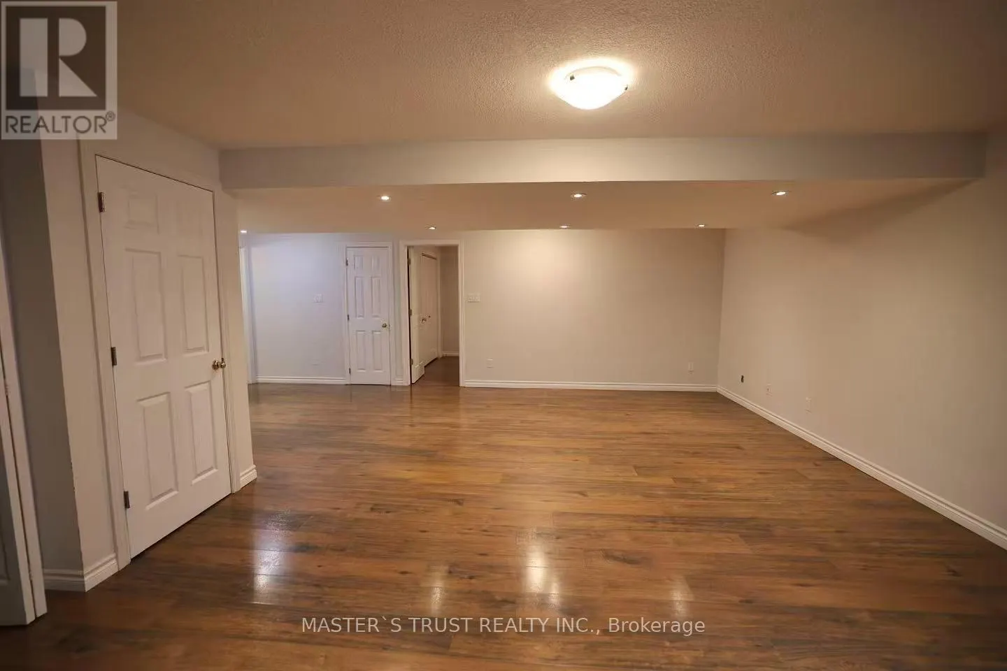 7 WESTRA DRIVE