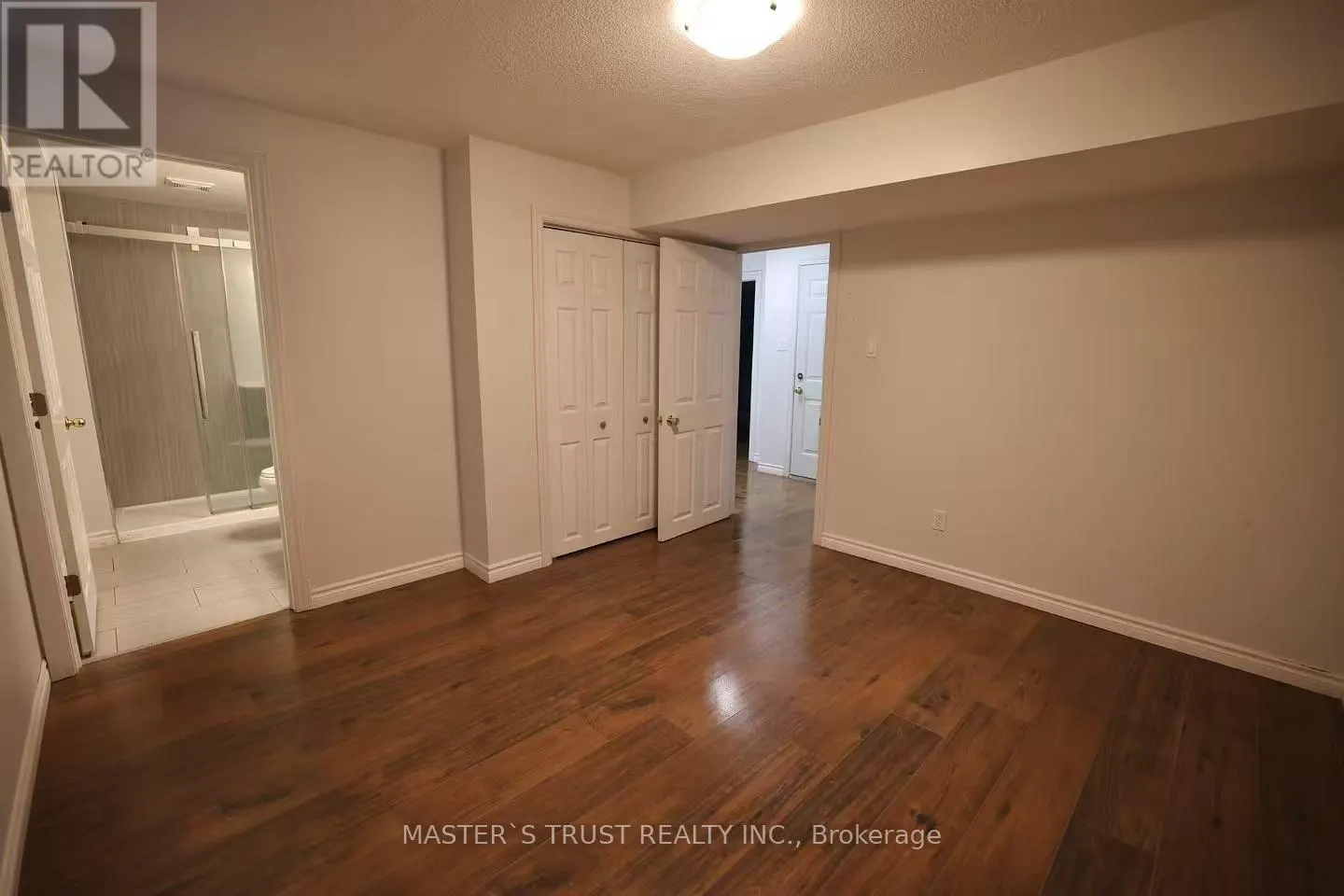 7 WESTRA DRIVE