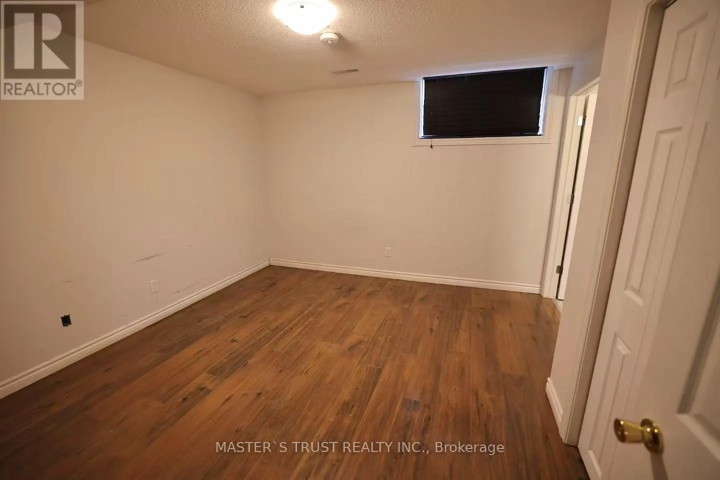 7 WESTRA DRIVE