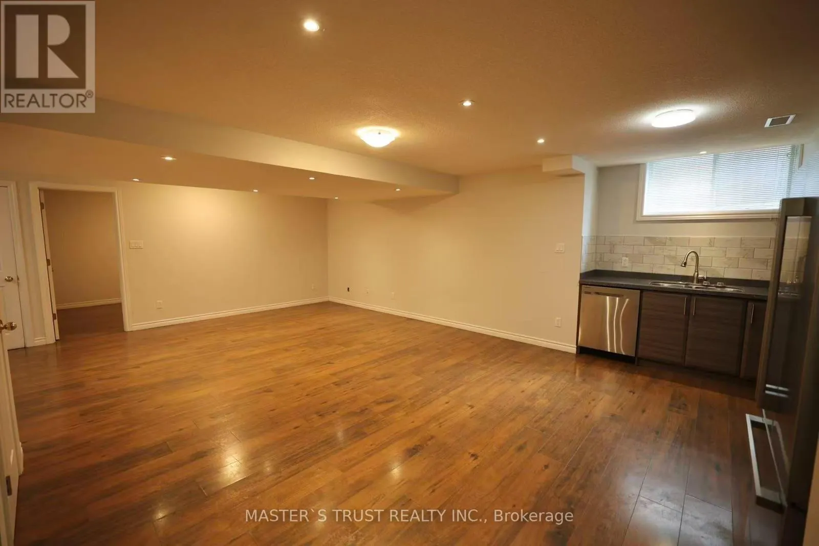 7 WESTRA DRIVE