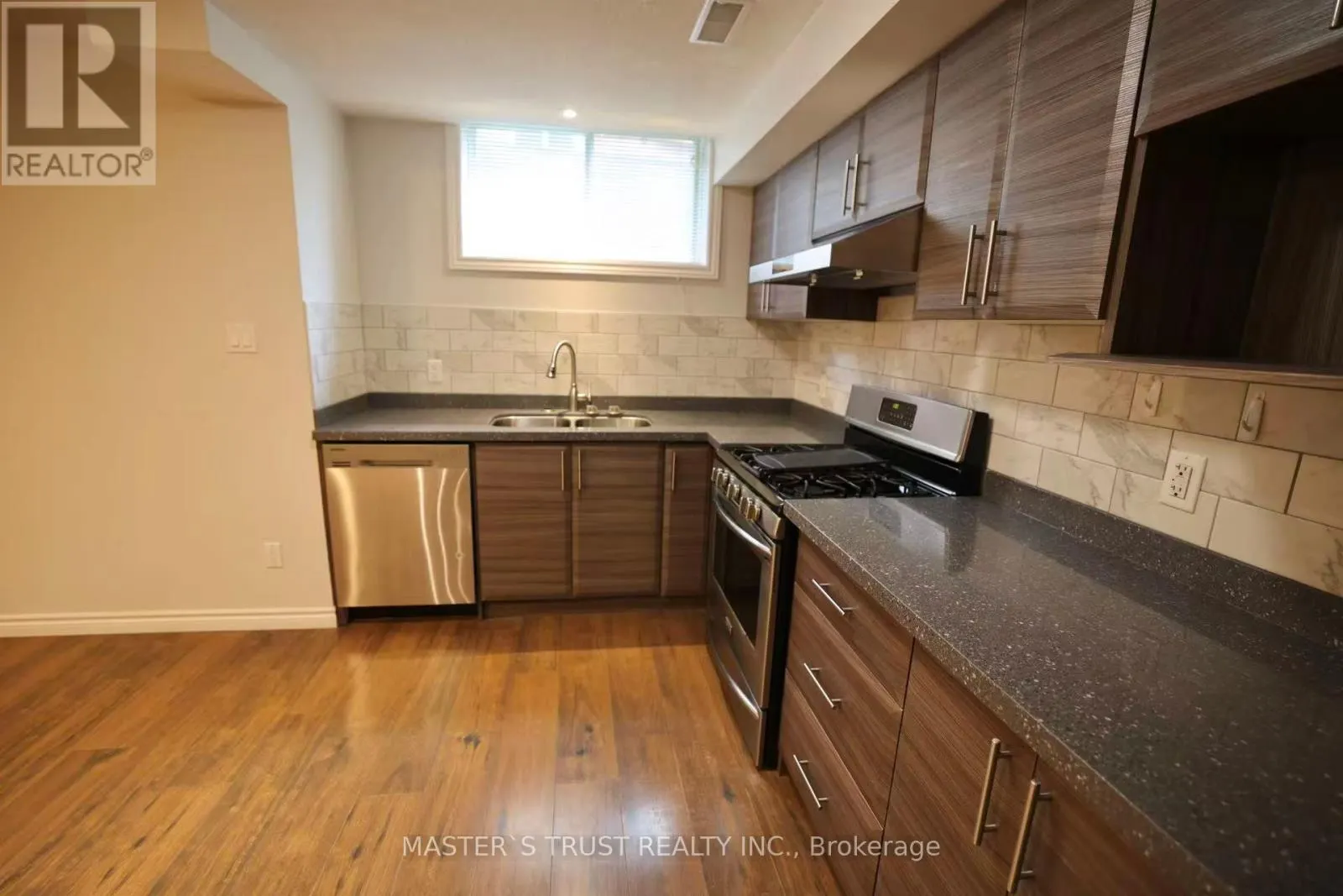 7 WESTRA DRIVE