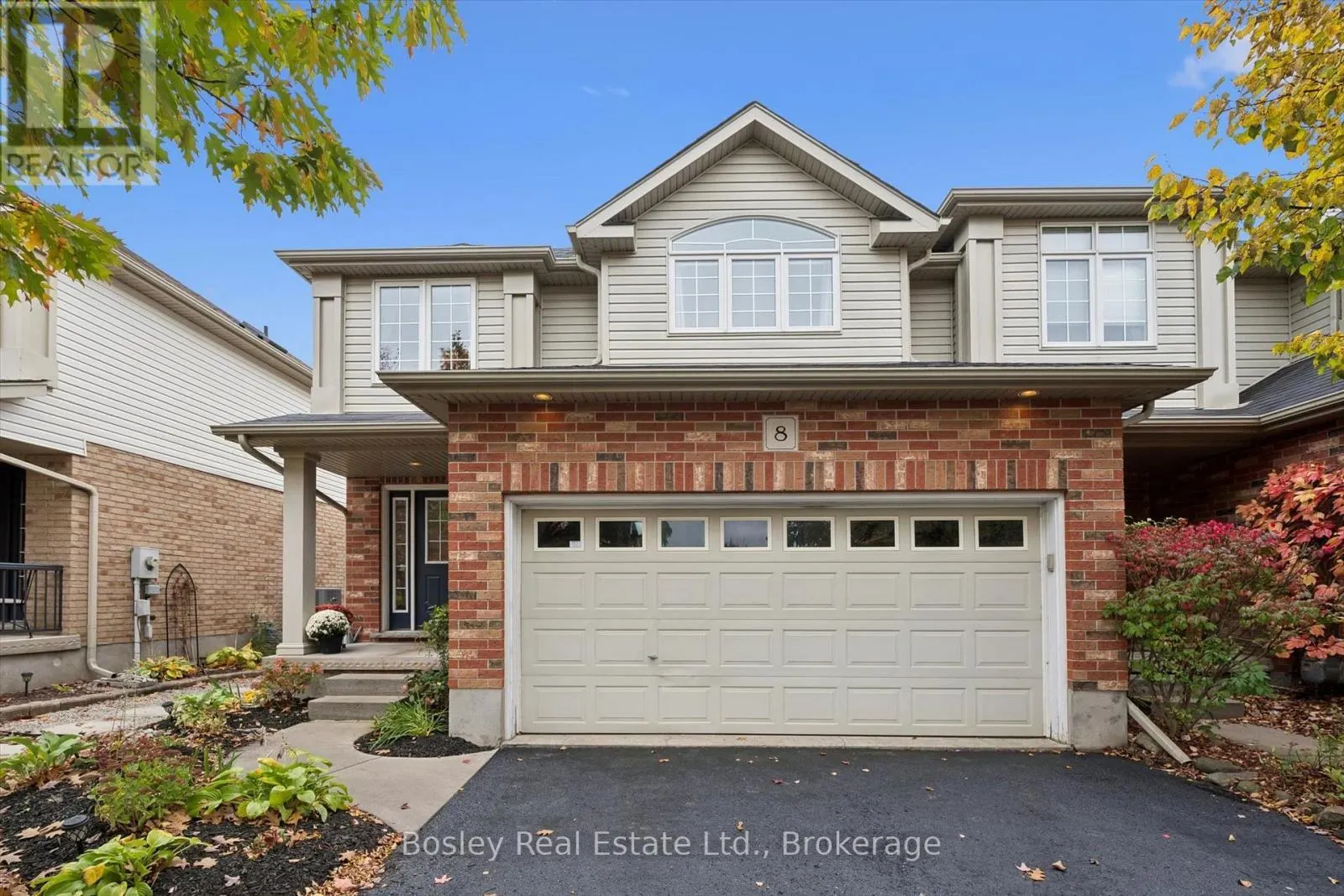 8 WALKER WAY