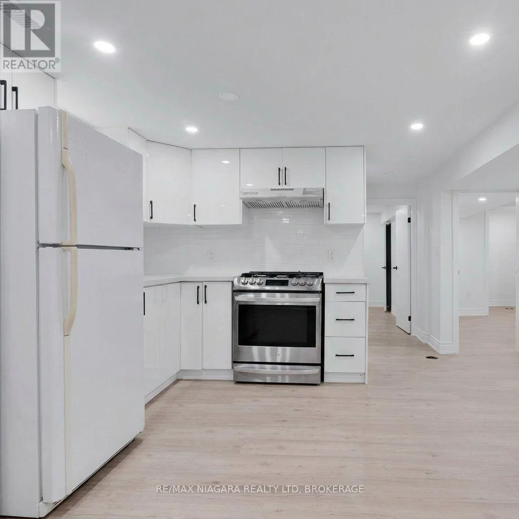 LOWER UNIT - 210 MACKAN STREET #Lower Unit