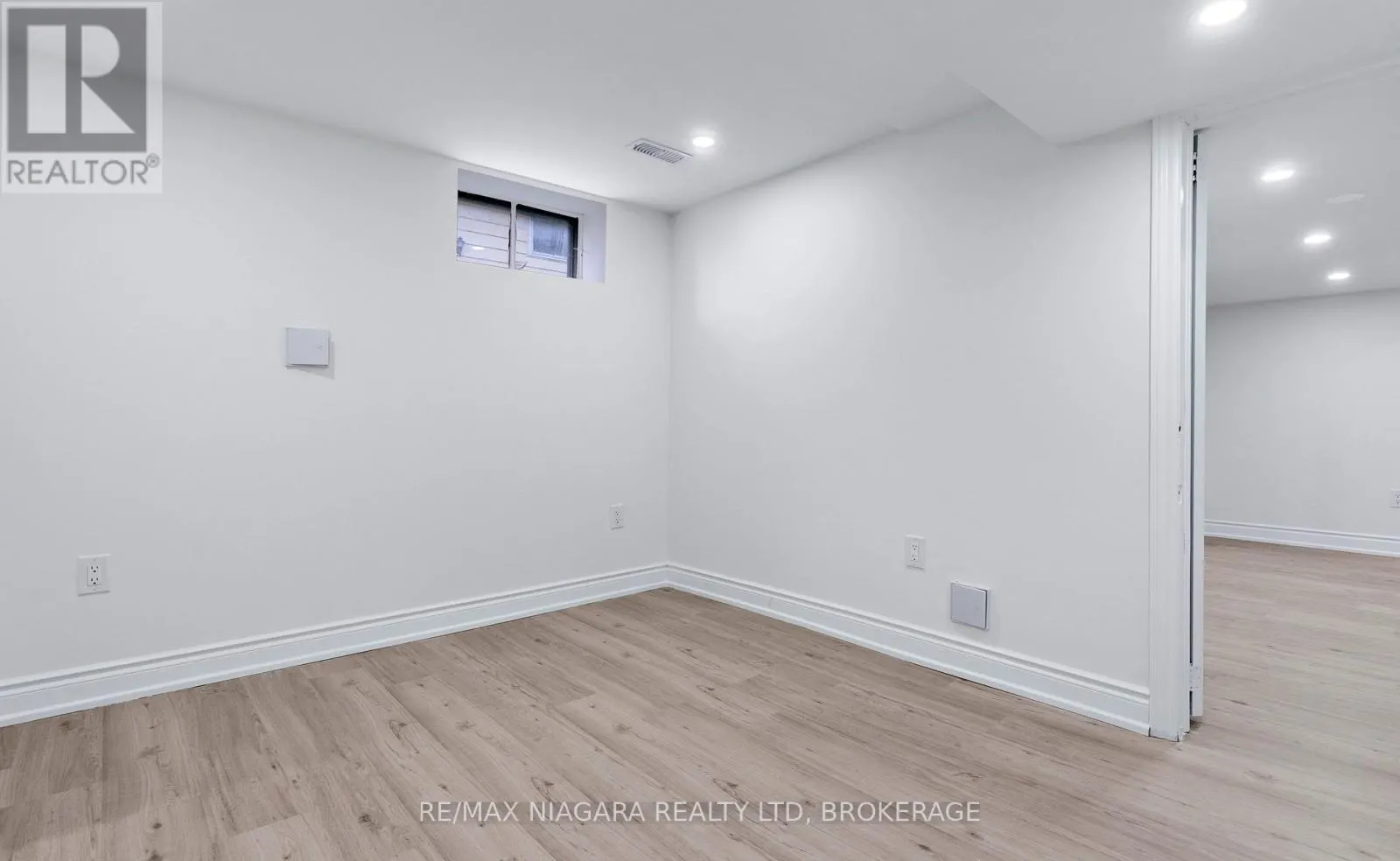 LOWER UNIT - 210 MACKAN STREET #Lower Unit