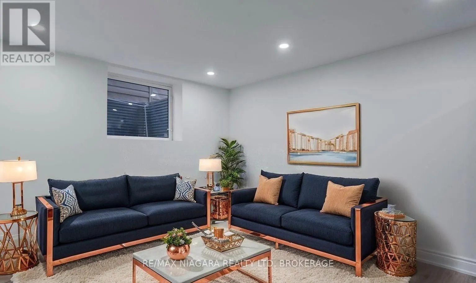 LOWER UNIT - 210 MACKAN STREET #Lower Unit