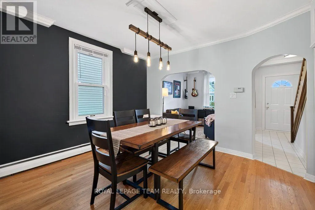 249 HINCHEY AVENUE