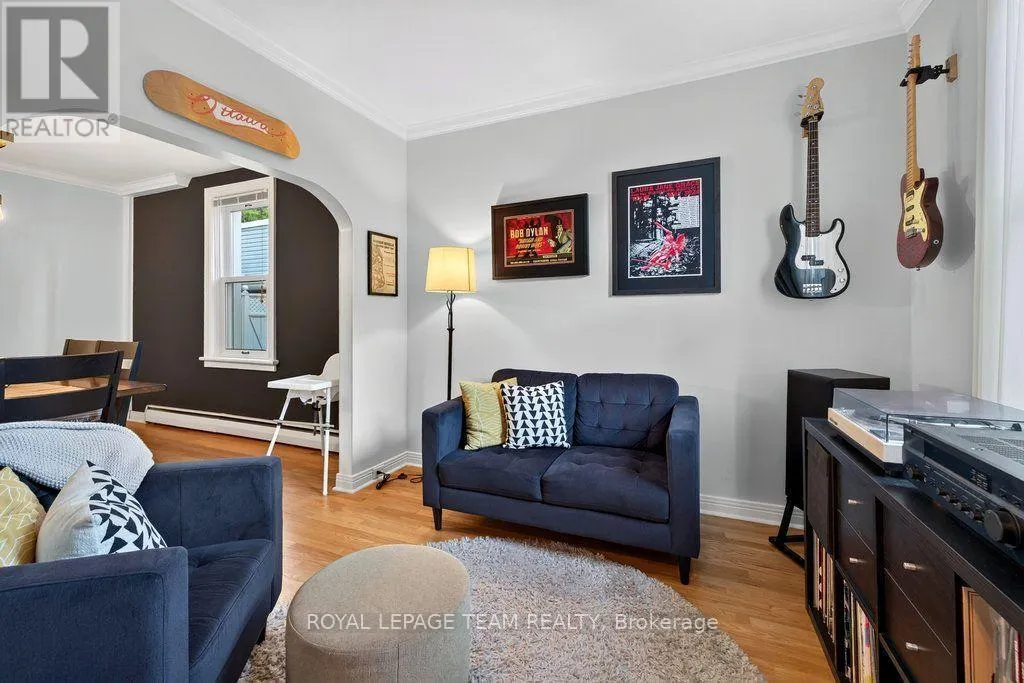 249 HINCHEY AVENUE