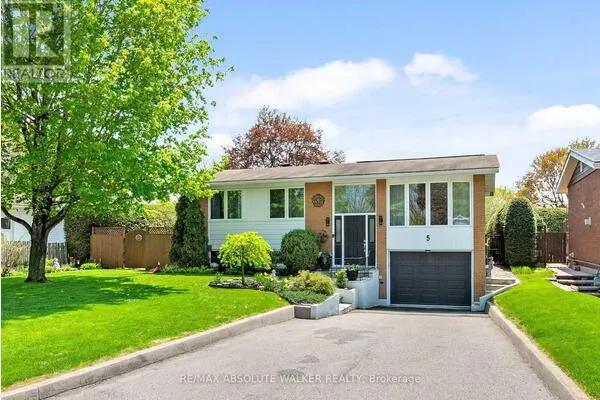 5 WEST HERRINGTON COURT