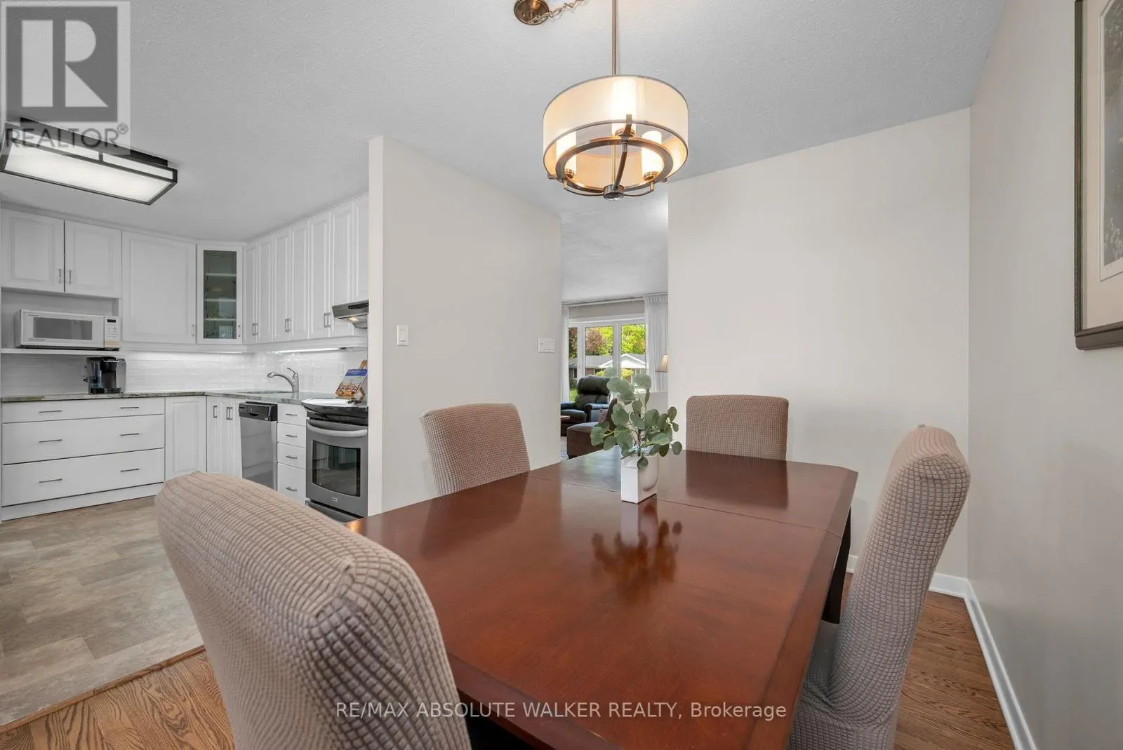 5 WEST HERRINGTON COURT