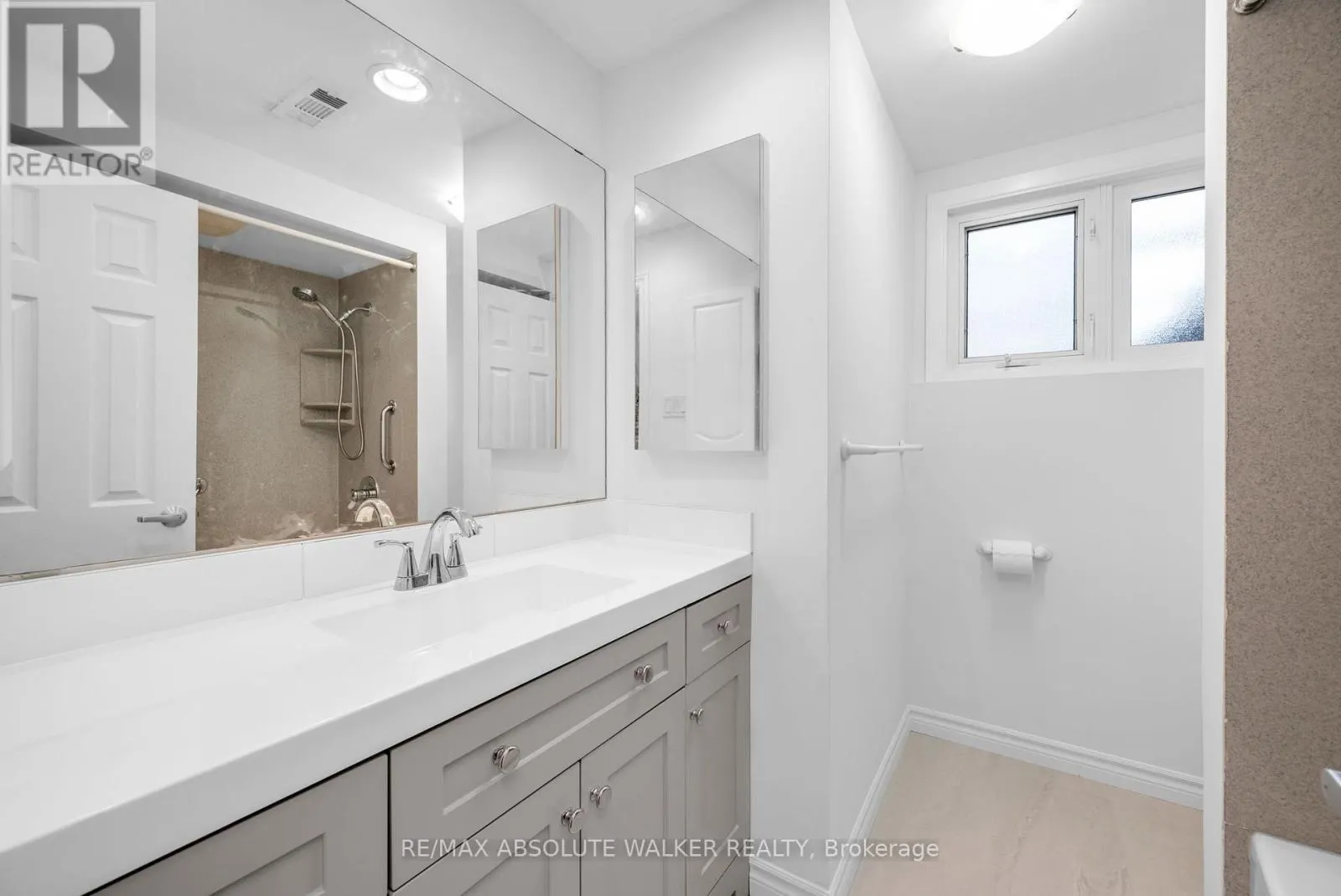 5 WEST HERRINGTON COURT