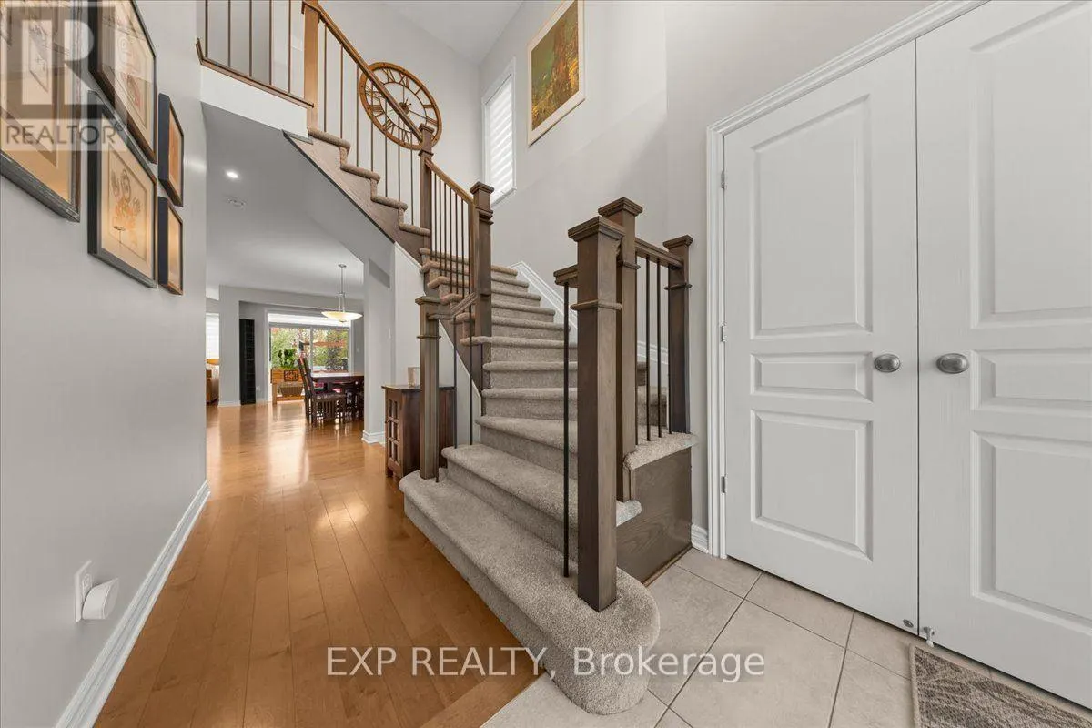 328 SERENADE CRESCENT