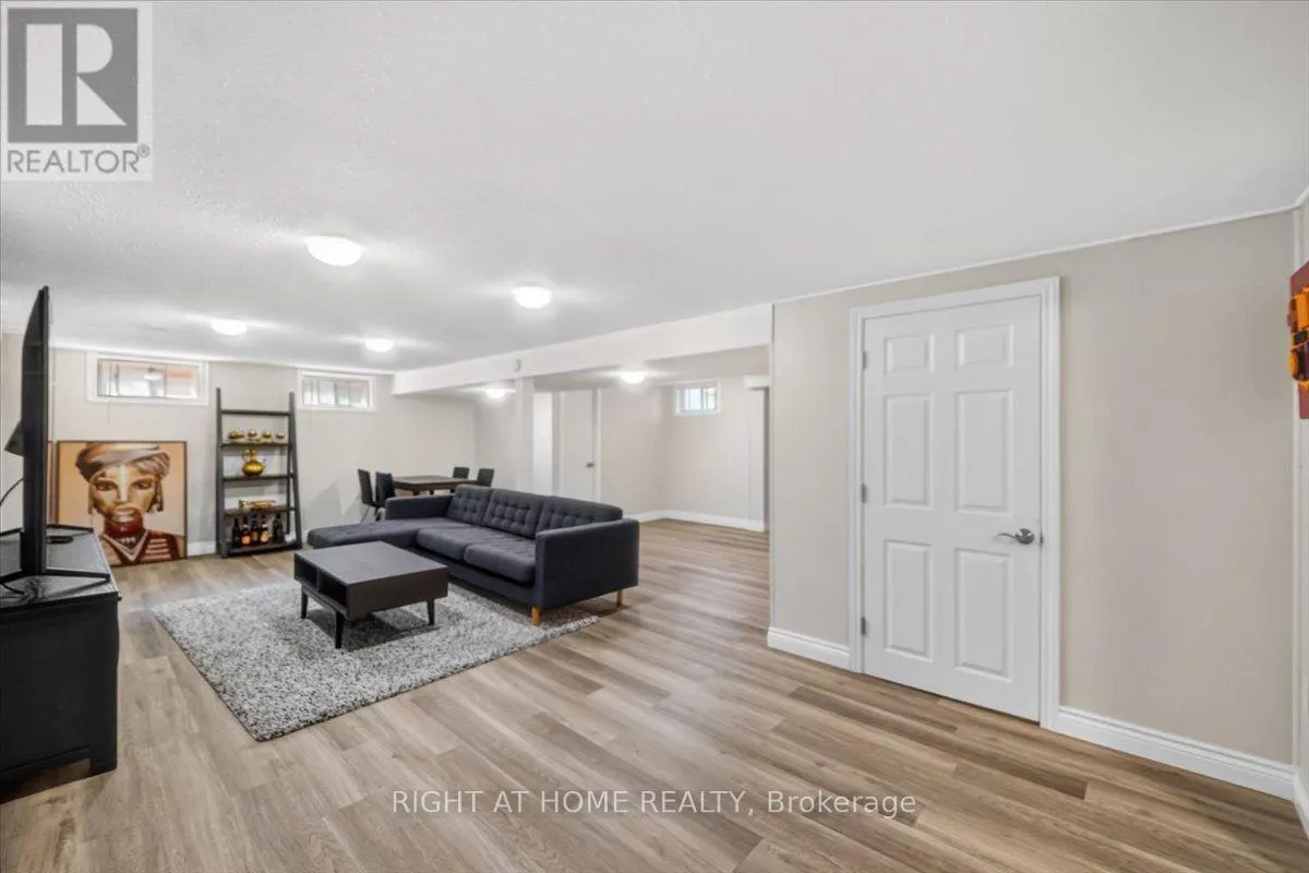43 MONARCH PARK DRIVE