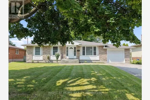 43 MONARCH PARK DRIVE